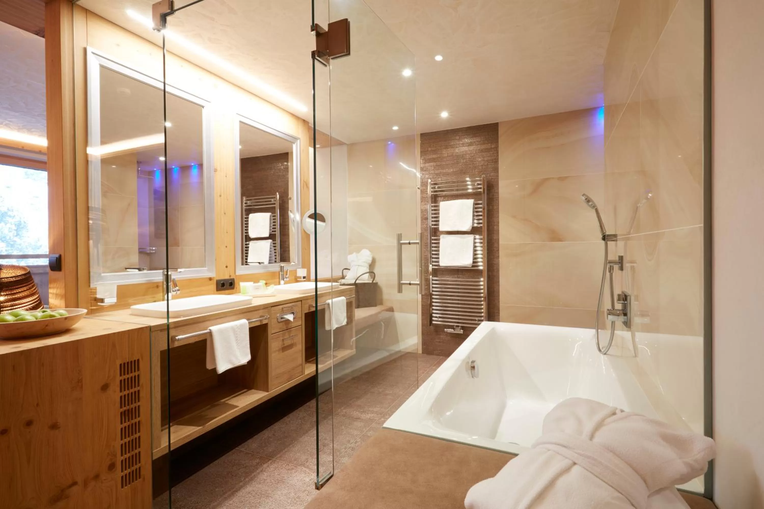 Shower, Bathroom in Natur & Spa Resort "Der Alpbacherhof" Superior