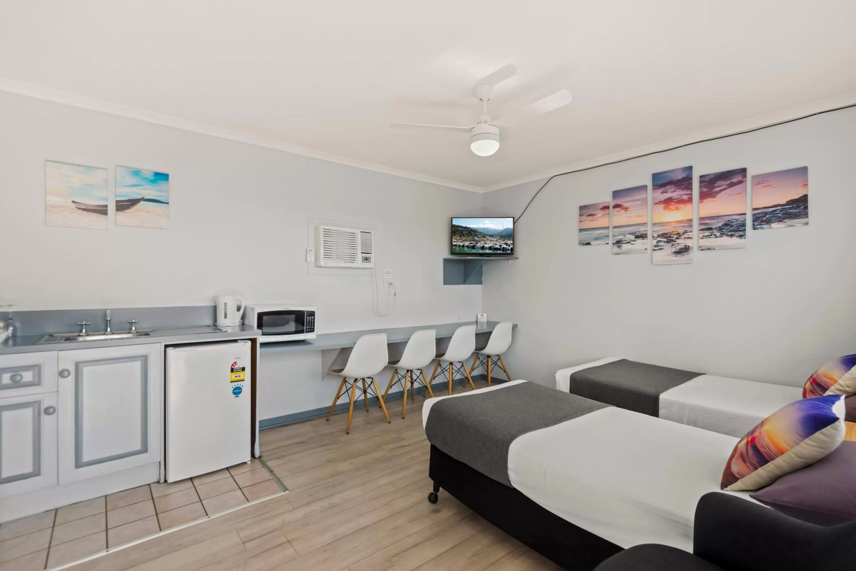 Bedroom, Bed in Pacific Motor Inn