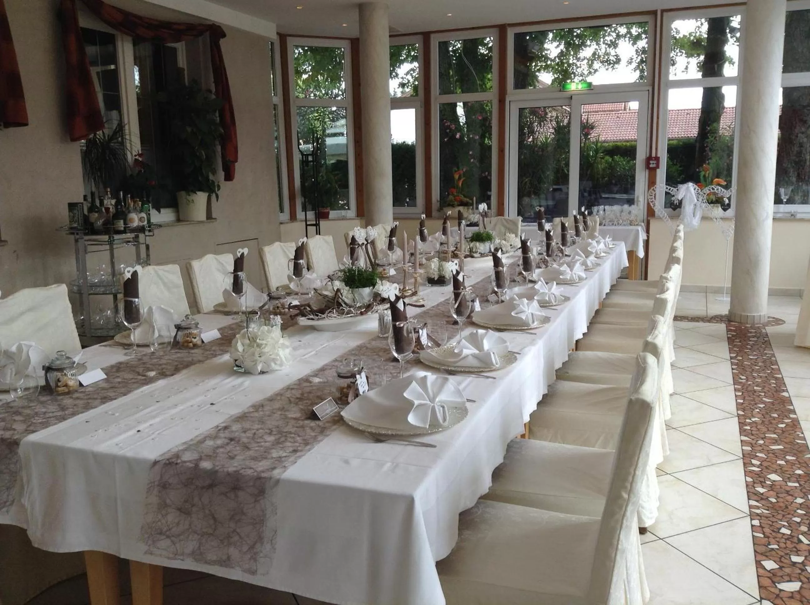 Restaurant/places to eat in Hotel Restaurant Böck "Roter Hahn"