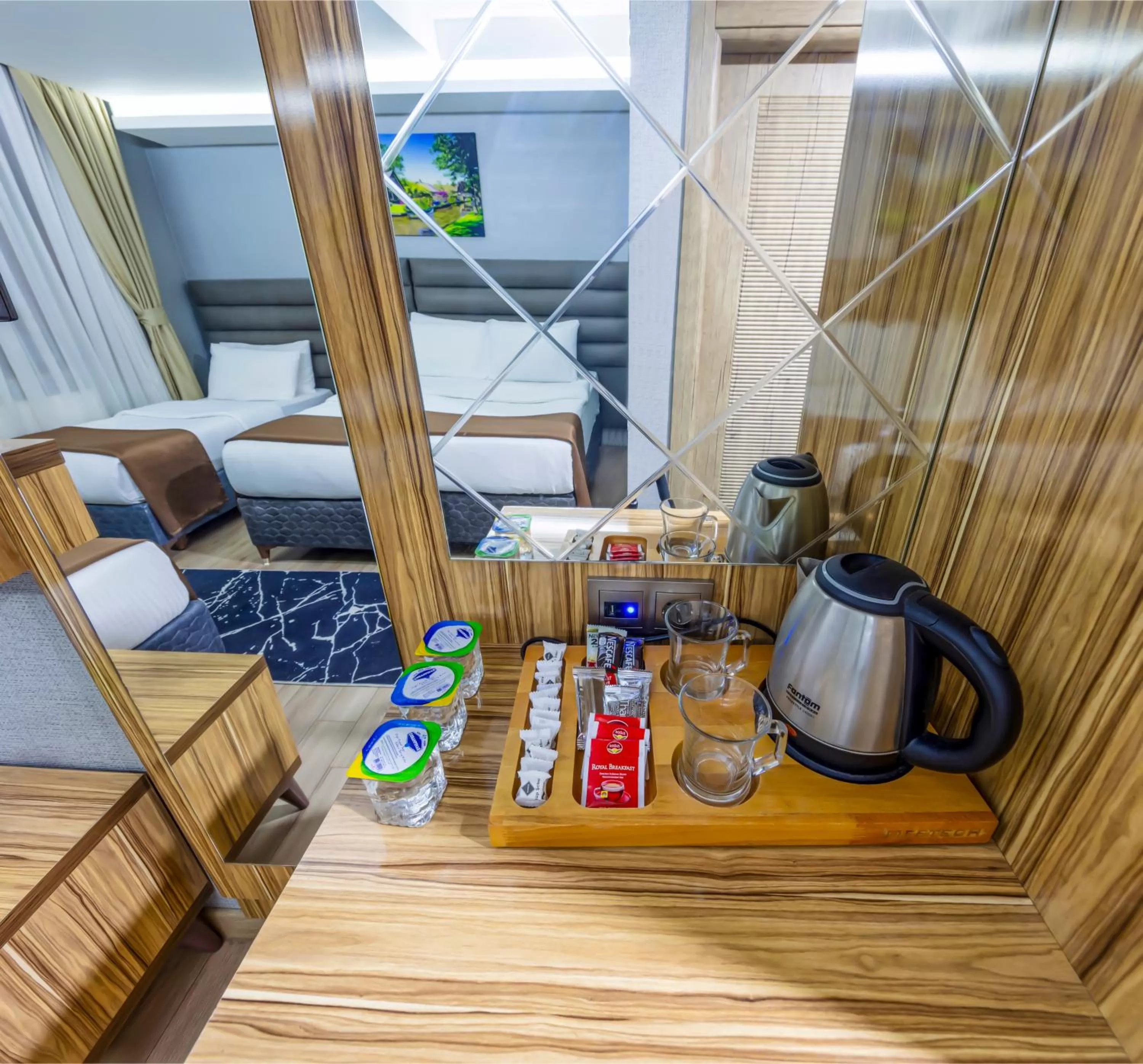 Coffee/tea facilities in Dem İstanbul Airport Hotel