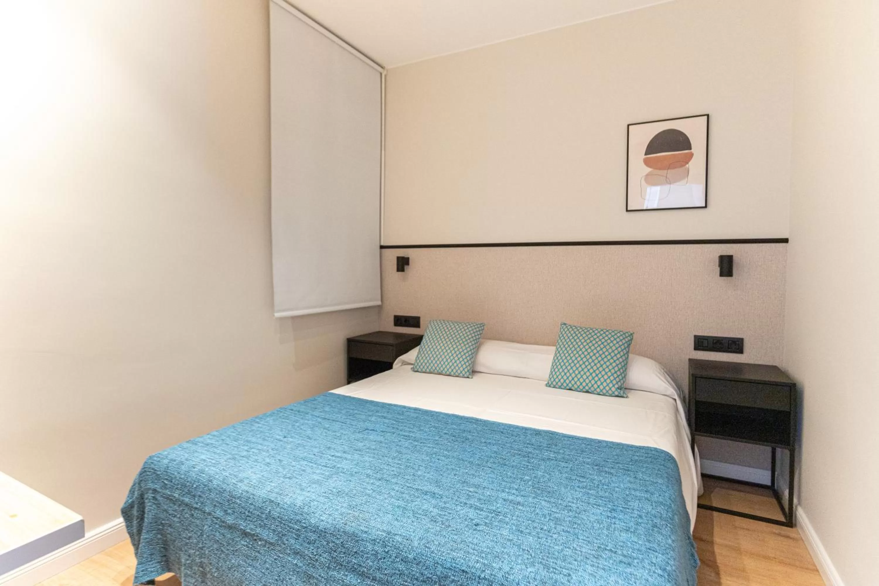 Bed in Atica Apartments - by Weflating