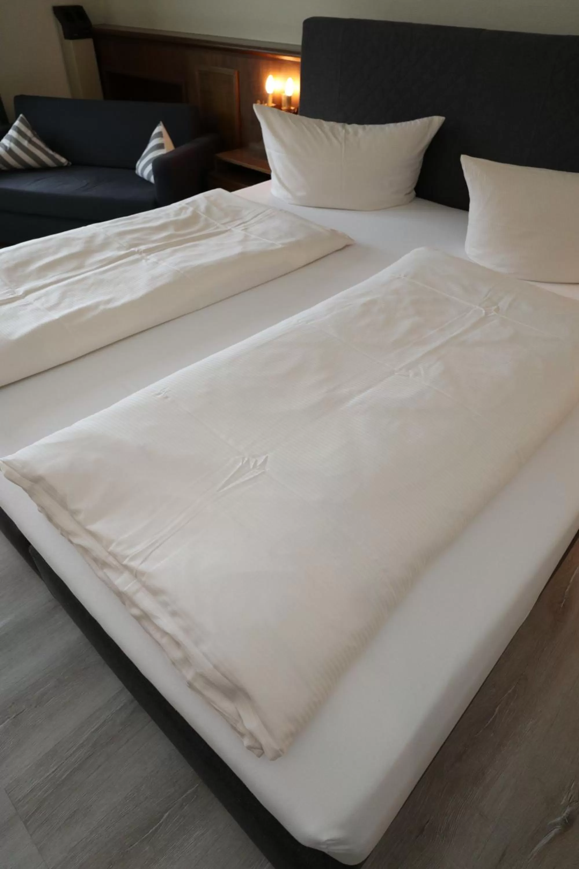 Bed in Schwarzwaldhotel Stollen