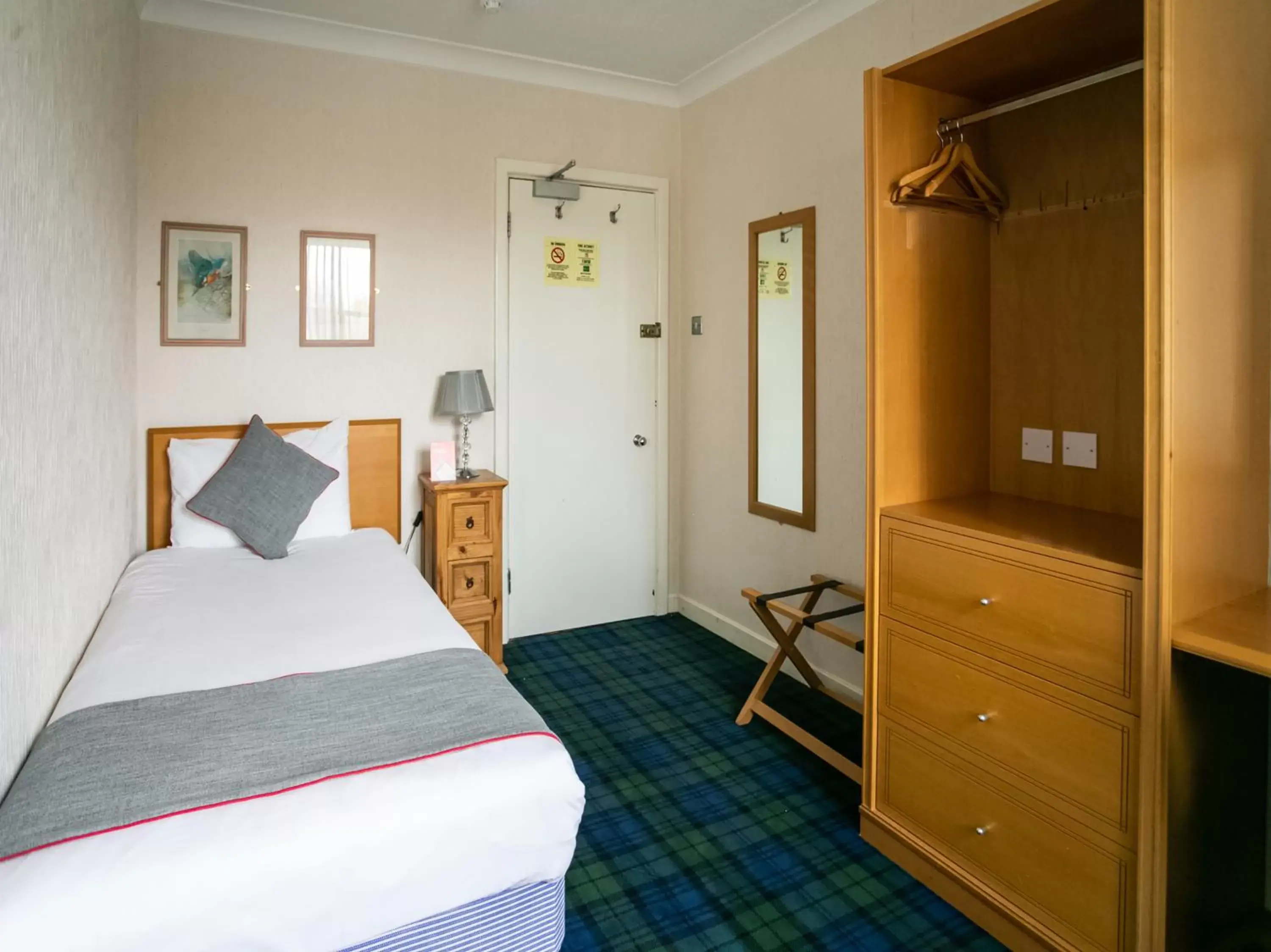 Standard Single Room in The National Hotel Standard Single Room in The National Hotel