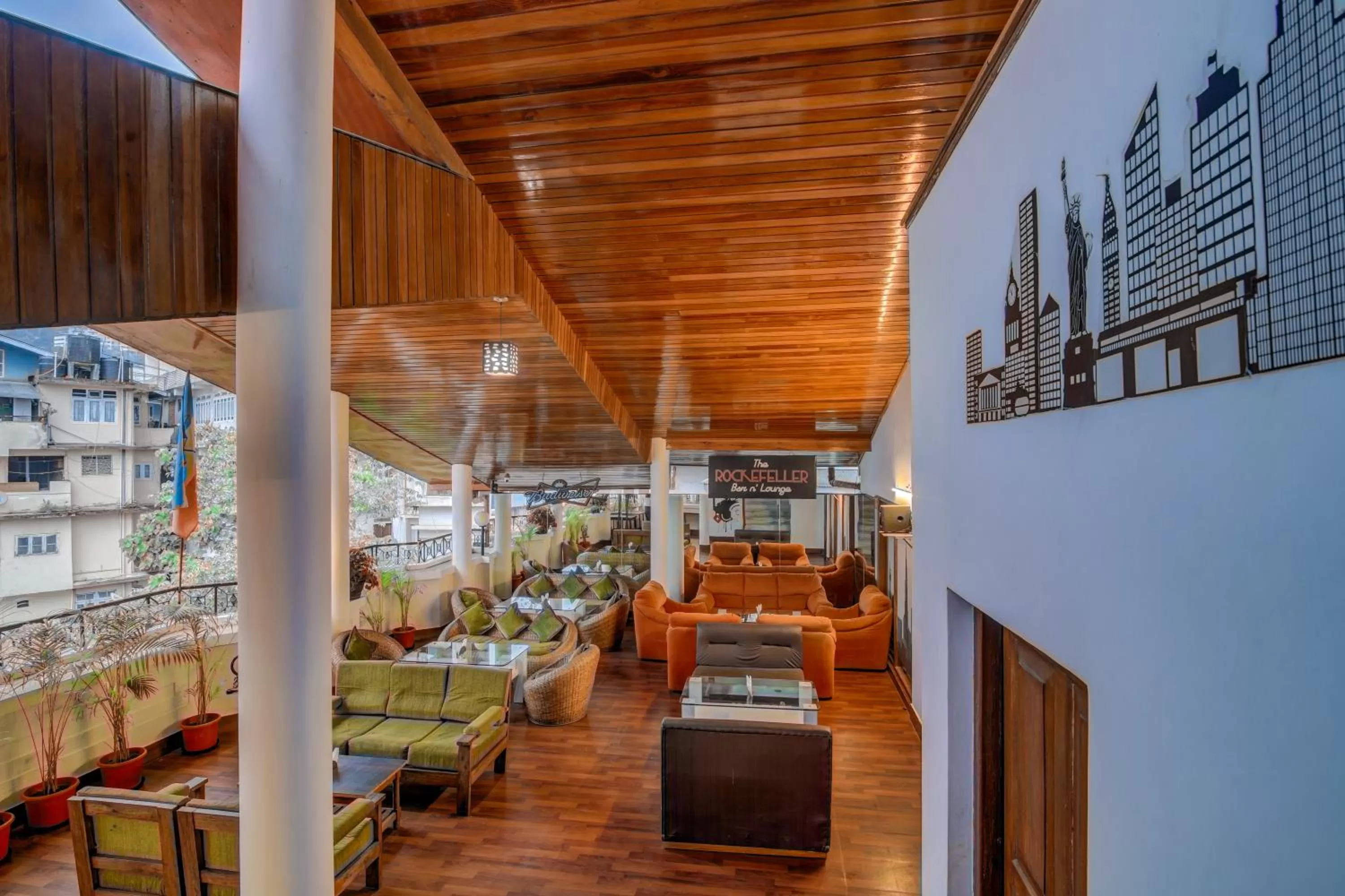 Lounge or bar in Muscatel Yavachi - 400 Mts from MG Marg