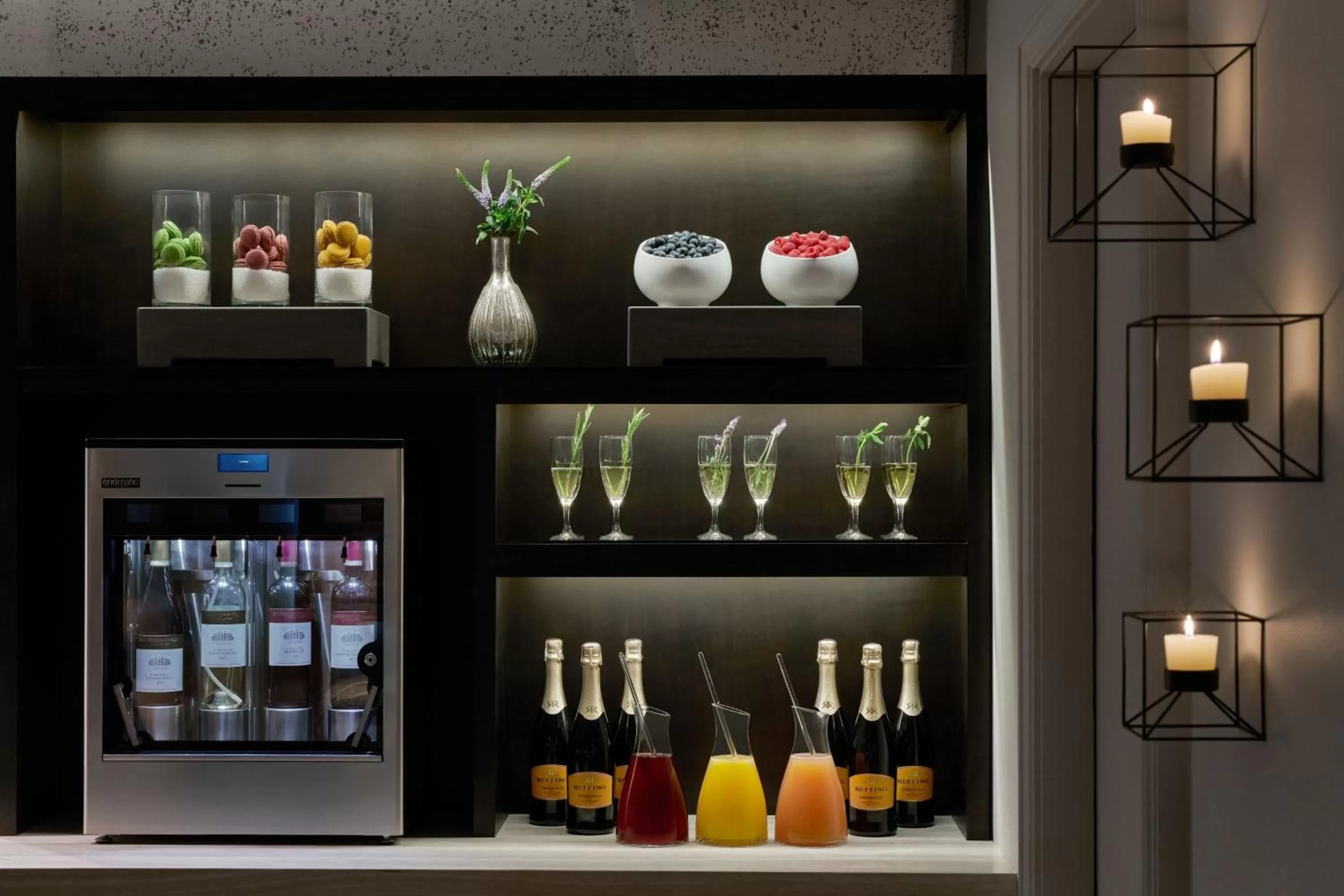 Lounge or bar in The Ritz Carlton, Pentagon City