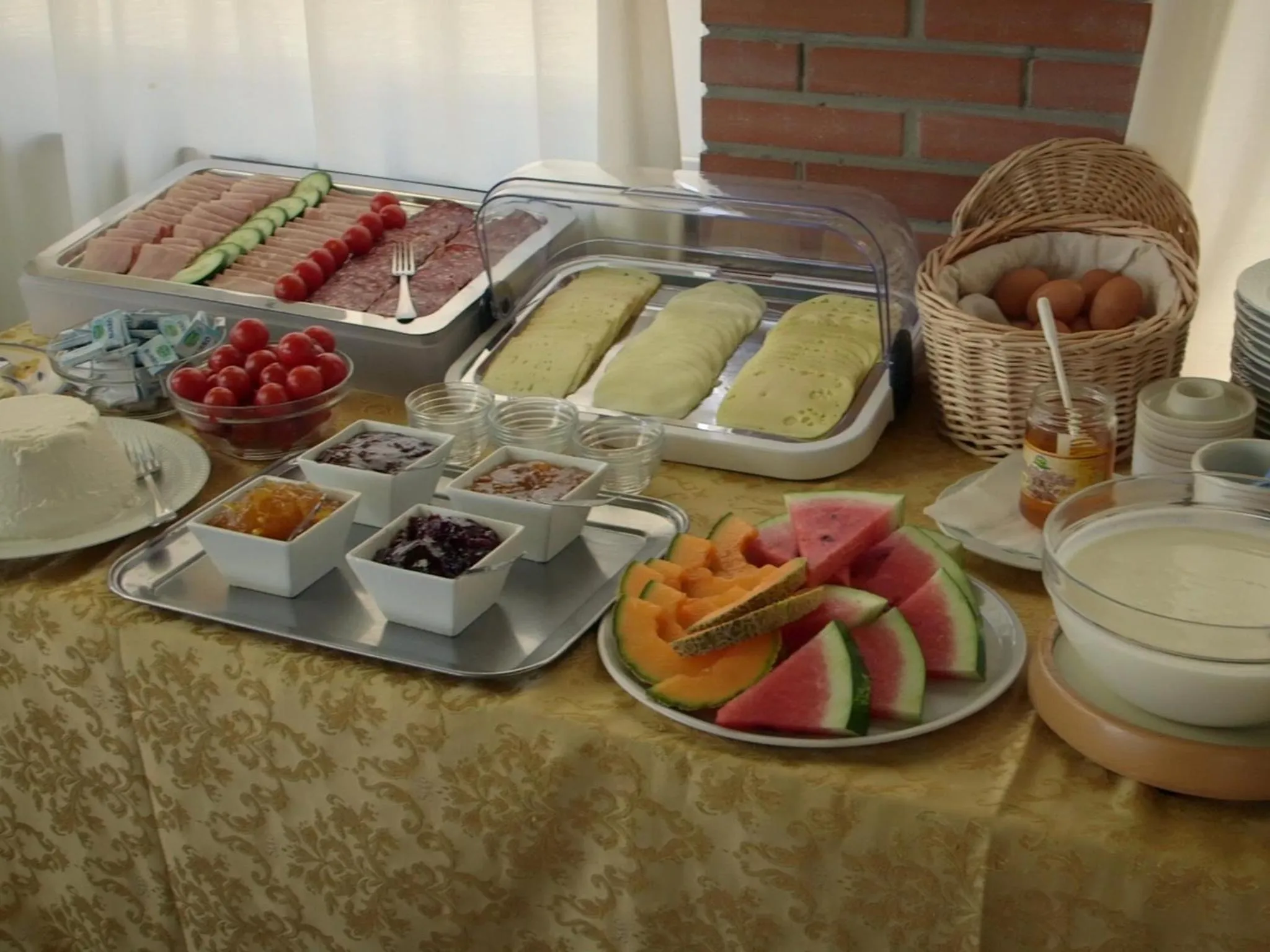 Breakfast in Semiramis Hotel De Charme & Pools