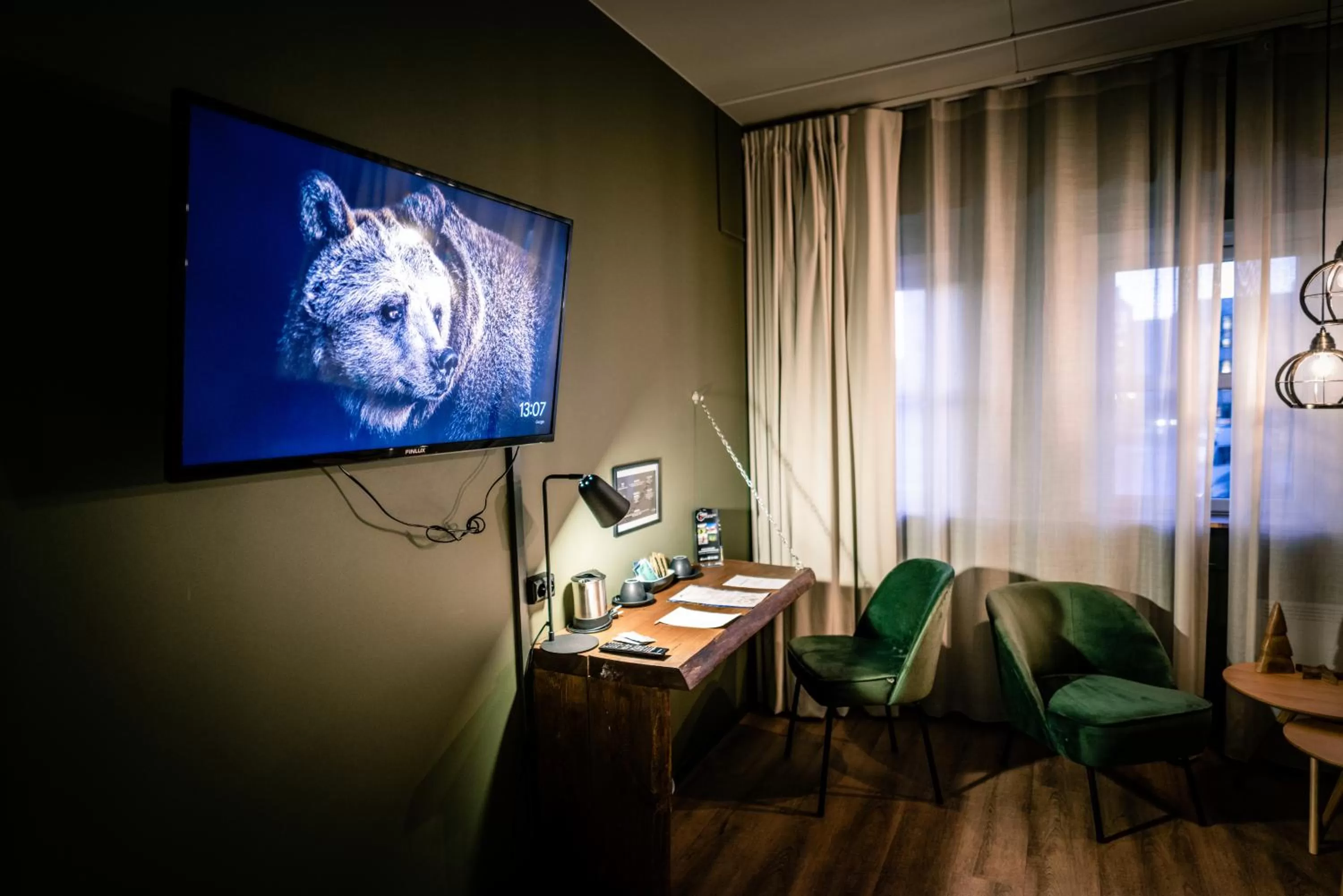 TV and multimedia in Canyon Hotell