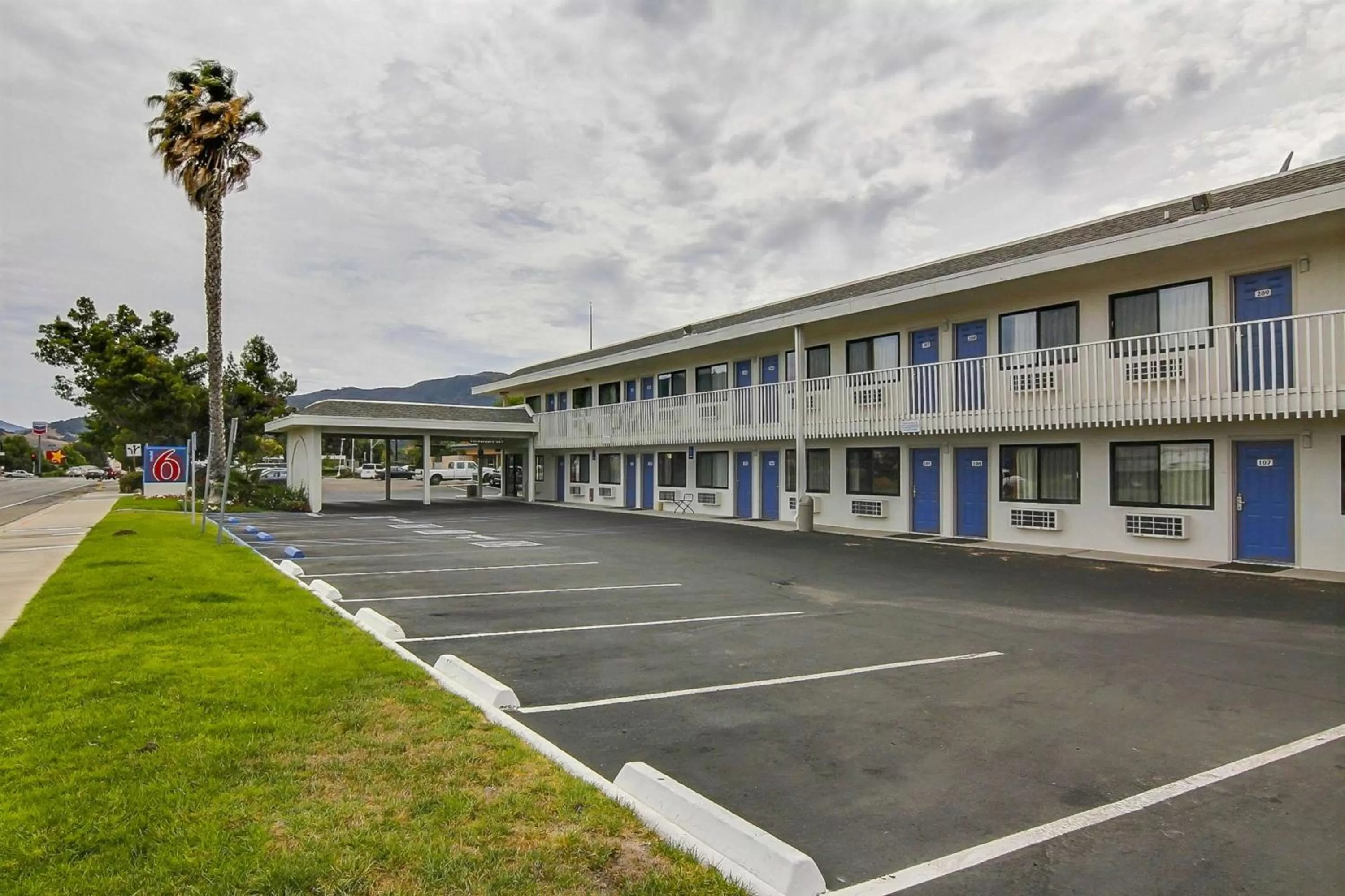 Property building in Motel 6-Buellton, CA - Solvang Area