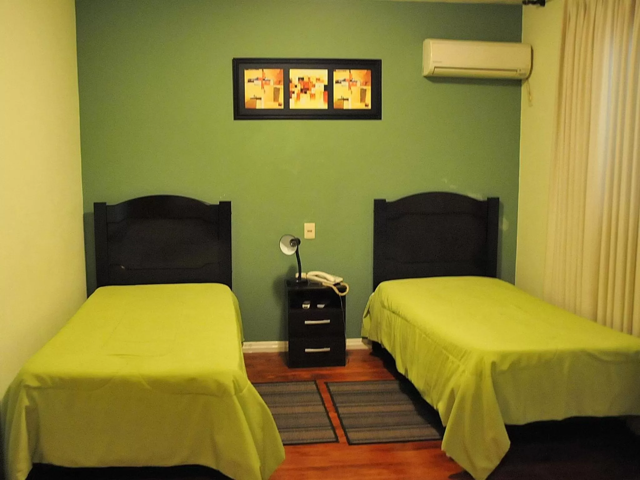 Photo of the whole room, Bed in Hotel Uruguay Brasil