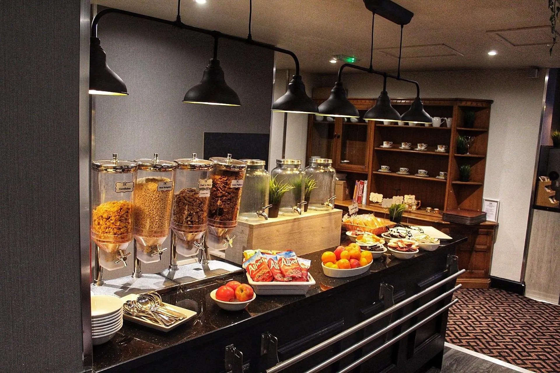 Breakfast in Devoncove Hotel Glasgow