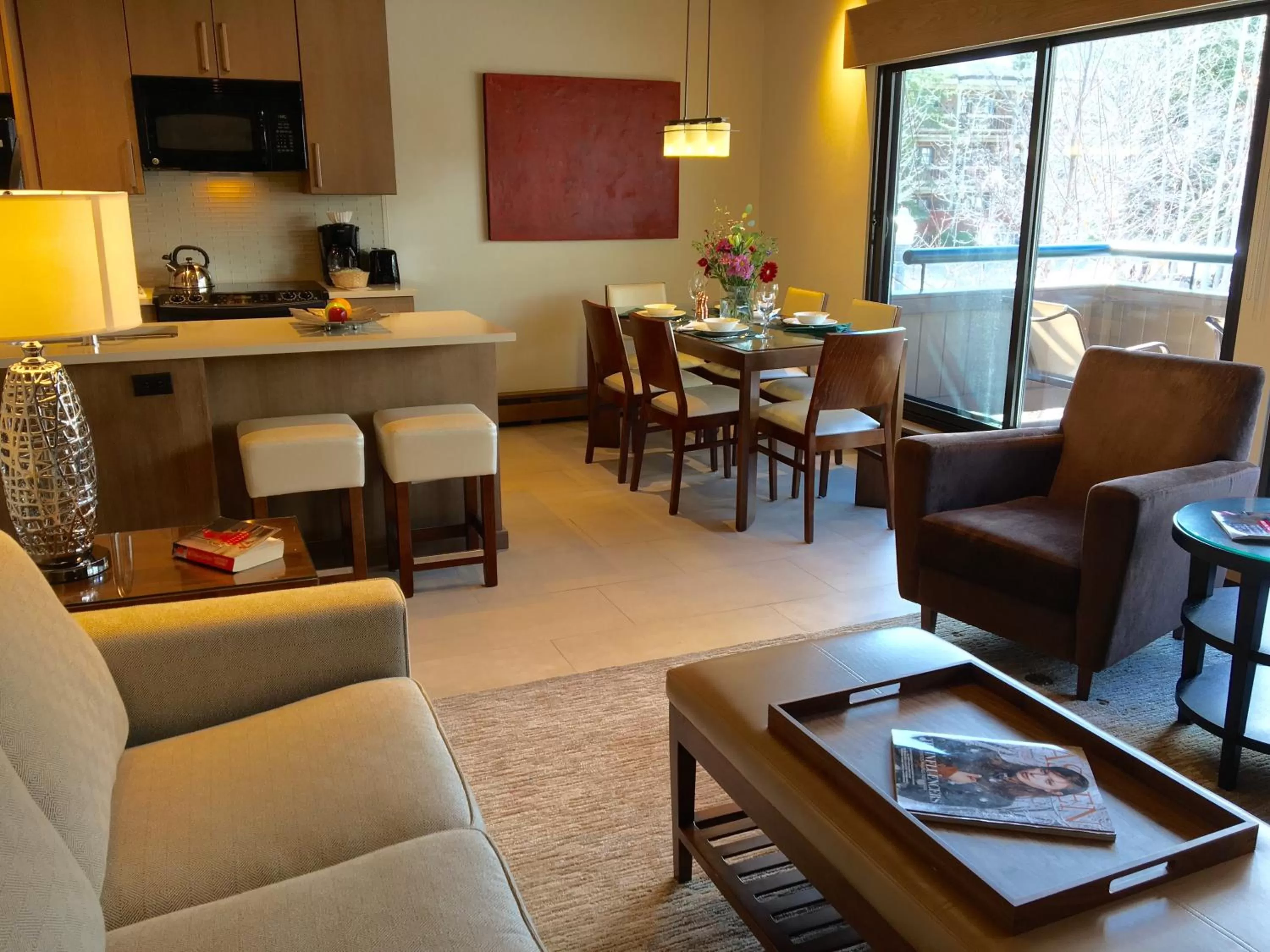 Coffee/tea facilities in Aspen Square Condominium Hotel