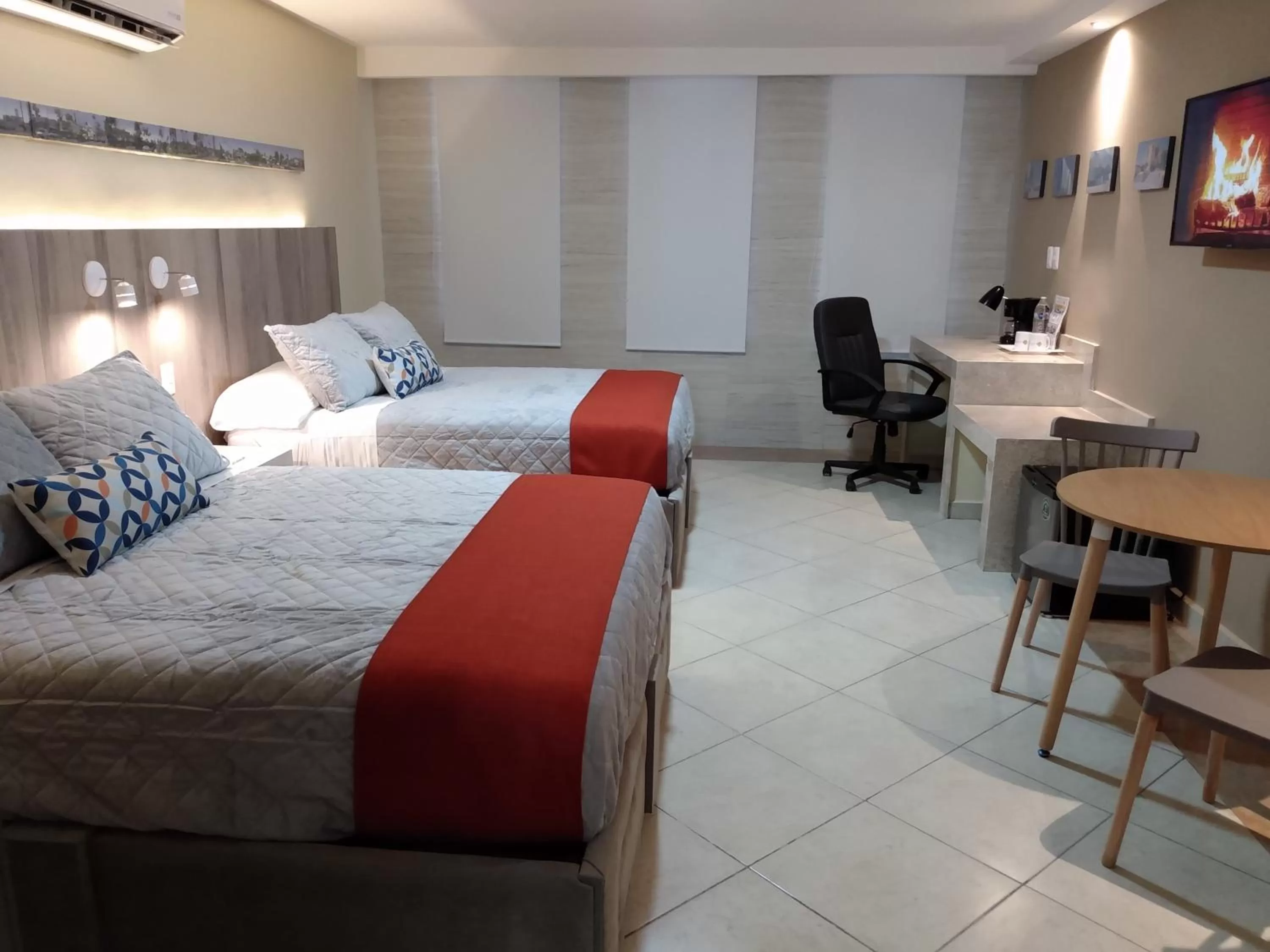 Photo of the whole room, Bed in EXECUTIROOMS VERACRUZ