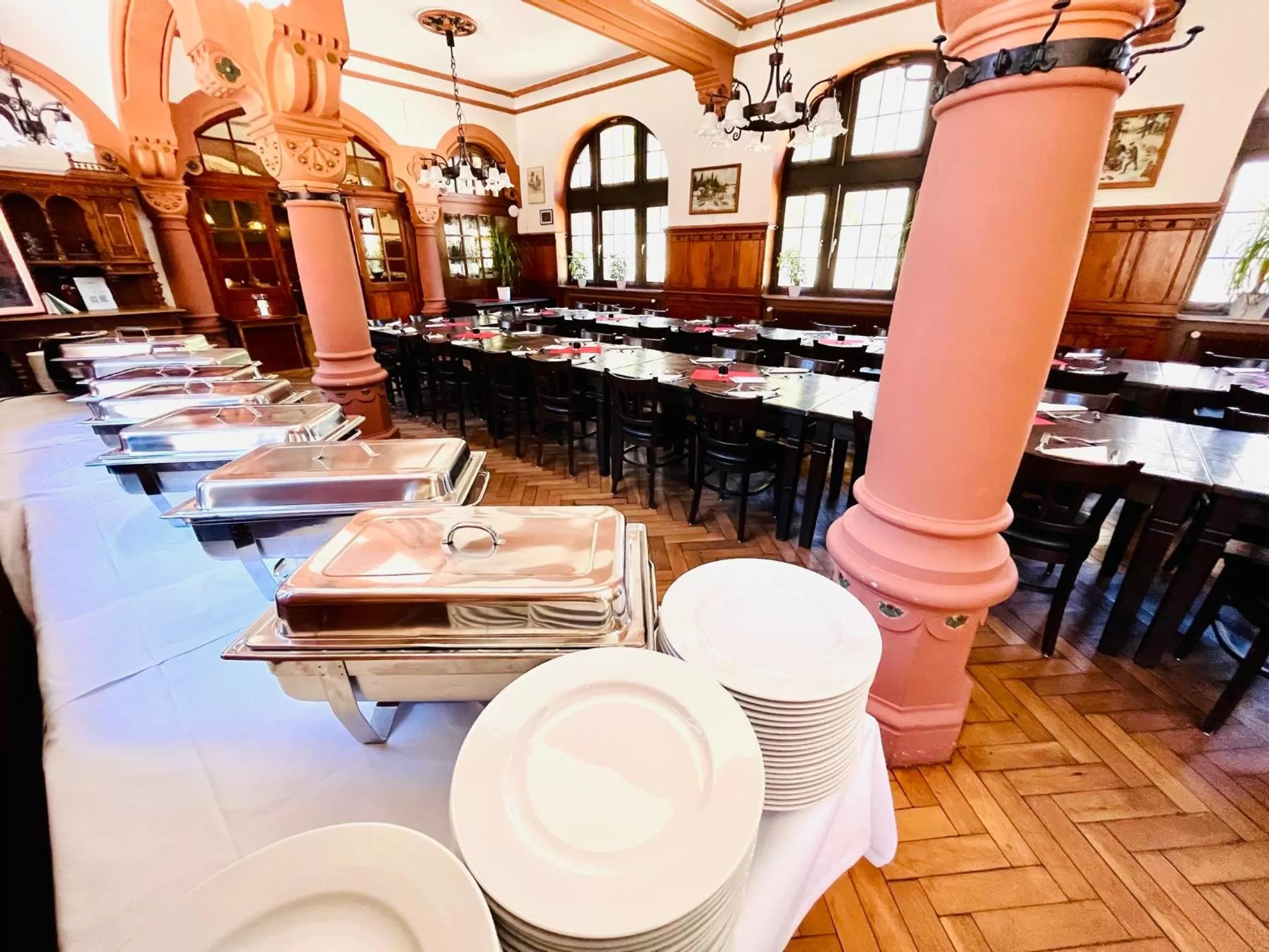 Restaurant/places to eat in Hotel Hoepfner Burghof