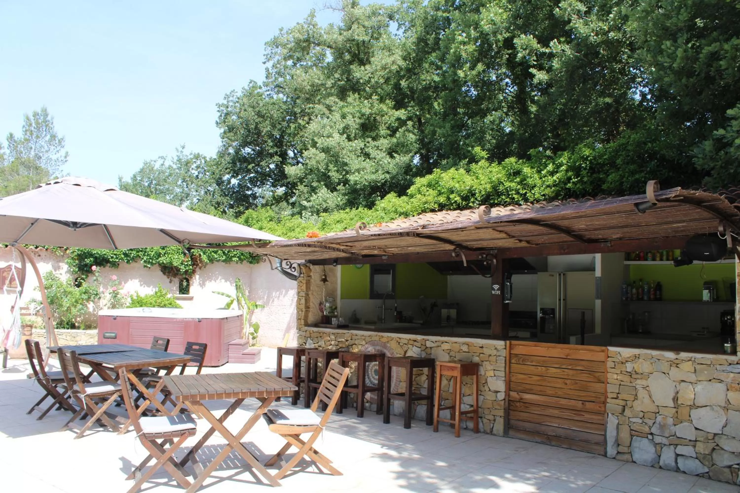 Patio in Les Secrets du Défends