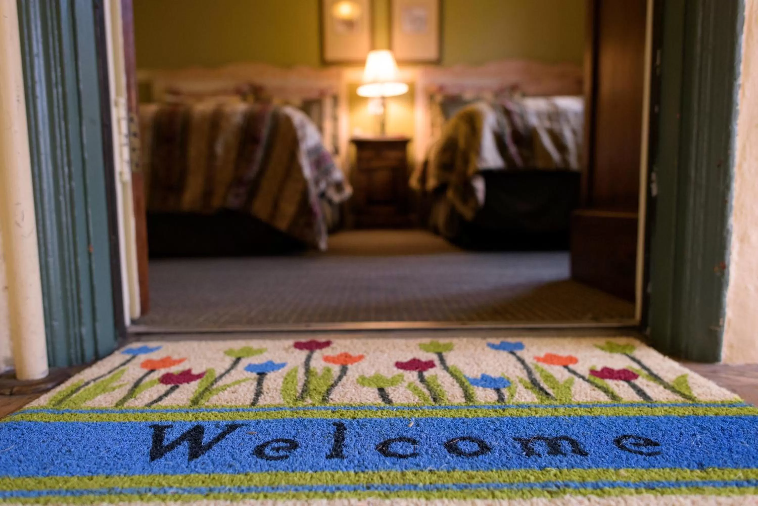 Decorative detail, Bed in Marina Motel