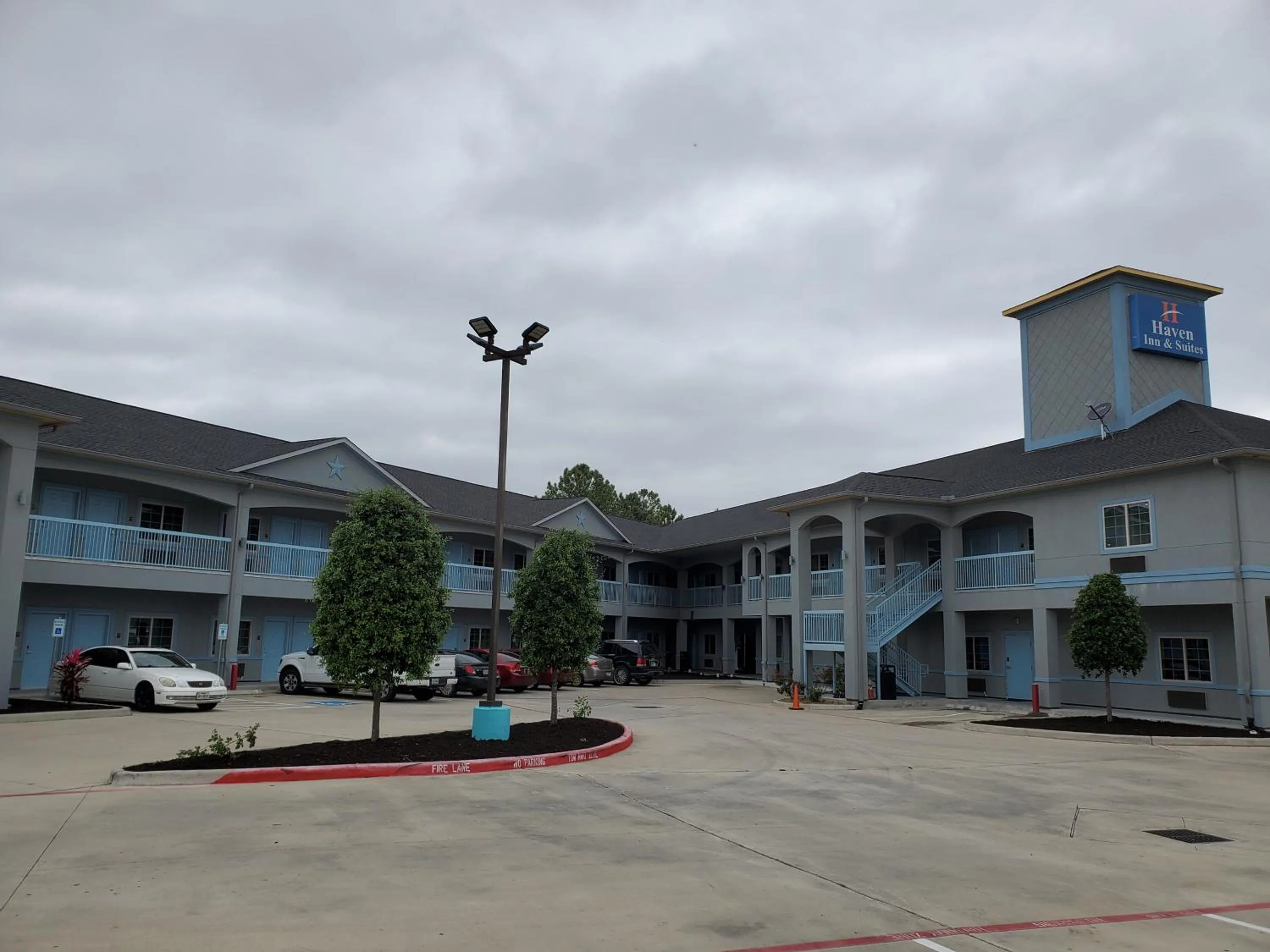 Haven Inn & Suites willowbrook