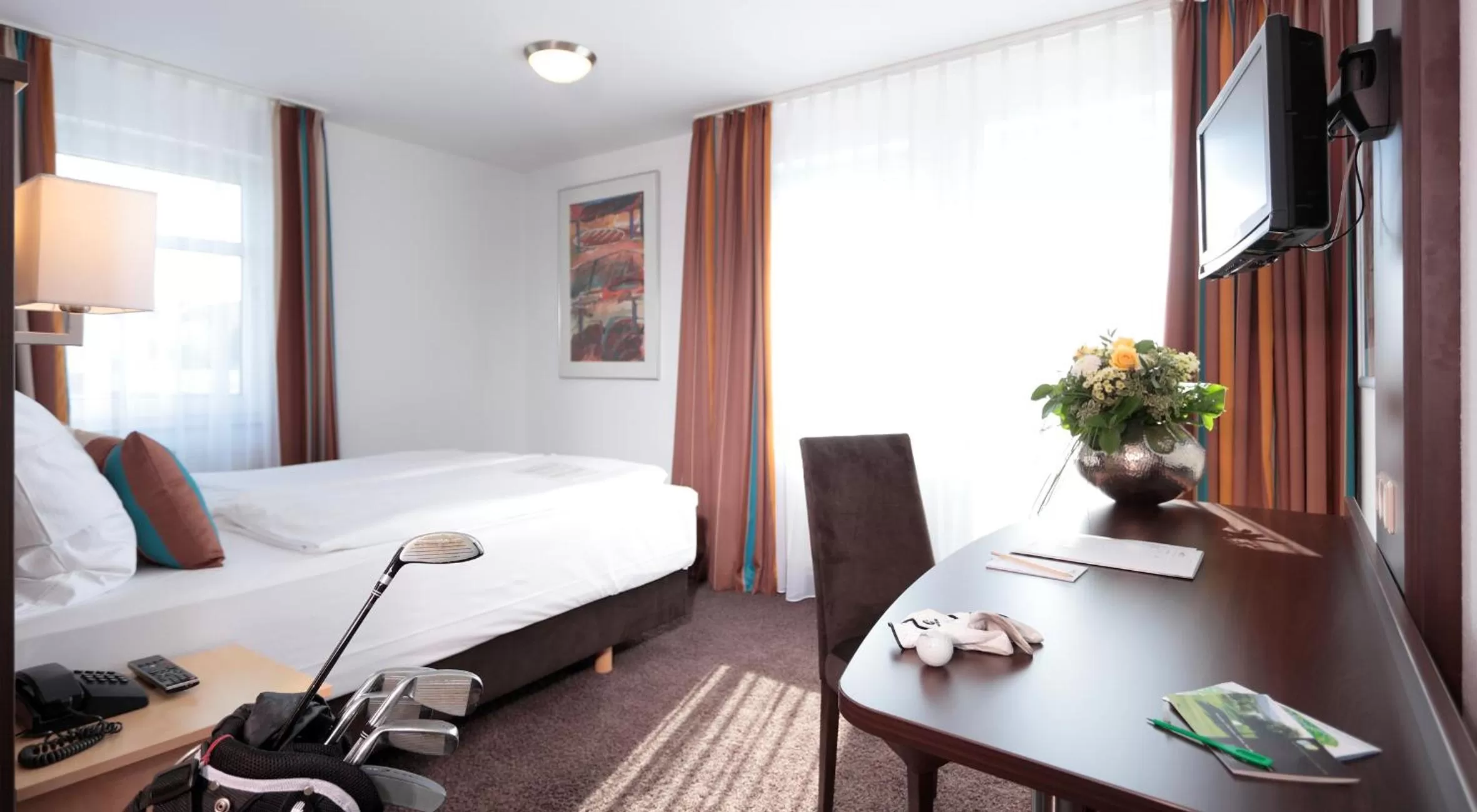 Photo of the whole room, Bed in Centro Hotel U-NO 1