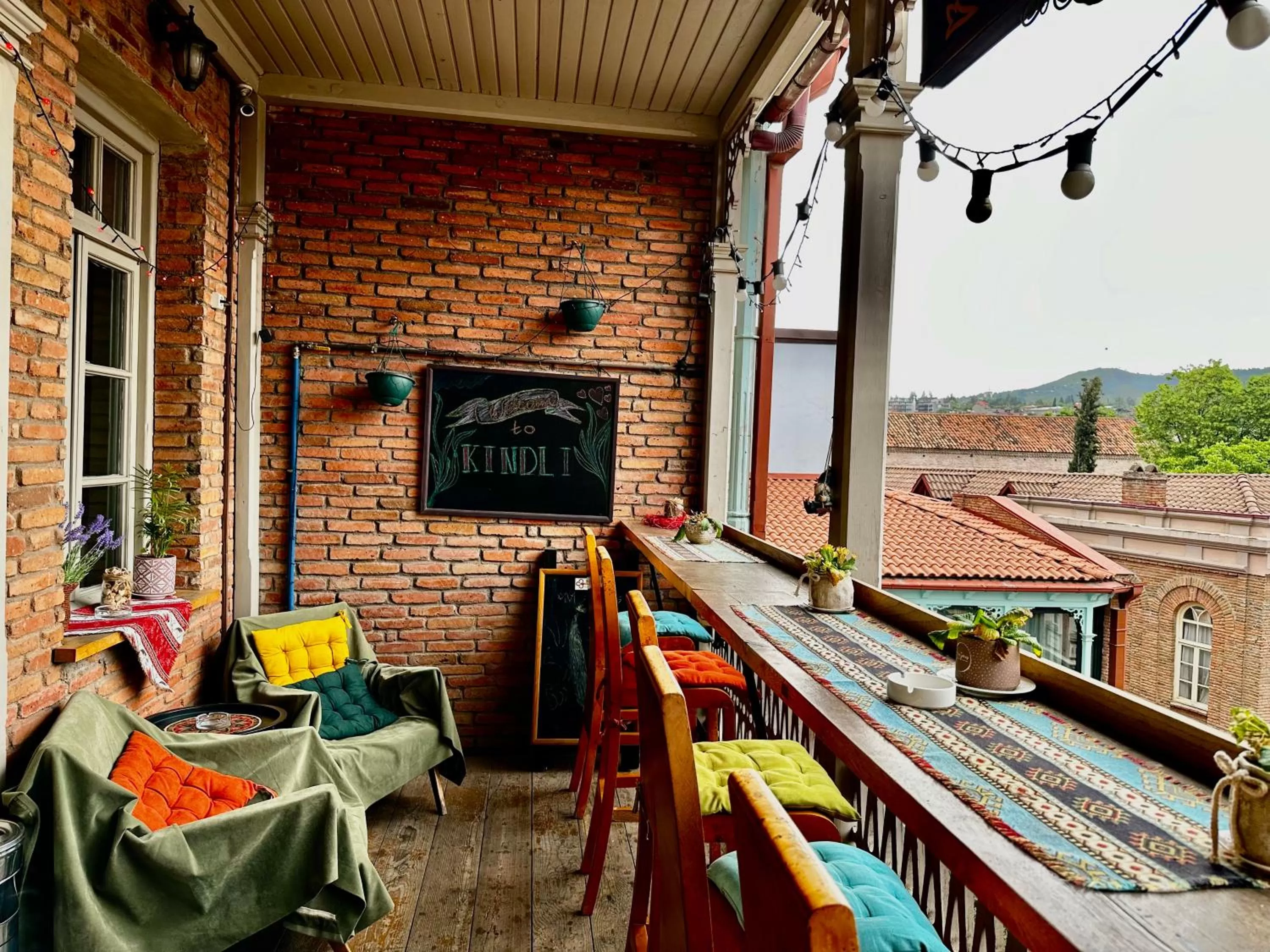 Balcony/Terrace, Restaurant/Places to Eat in Kindli Hotel