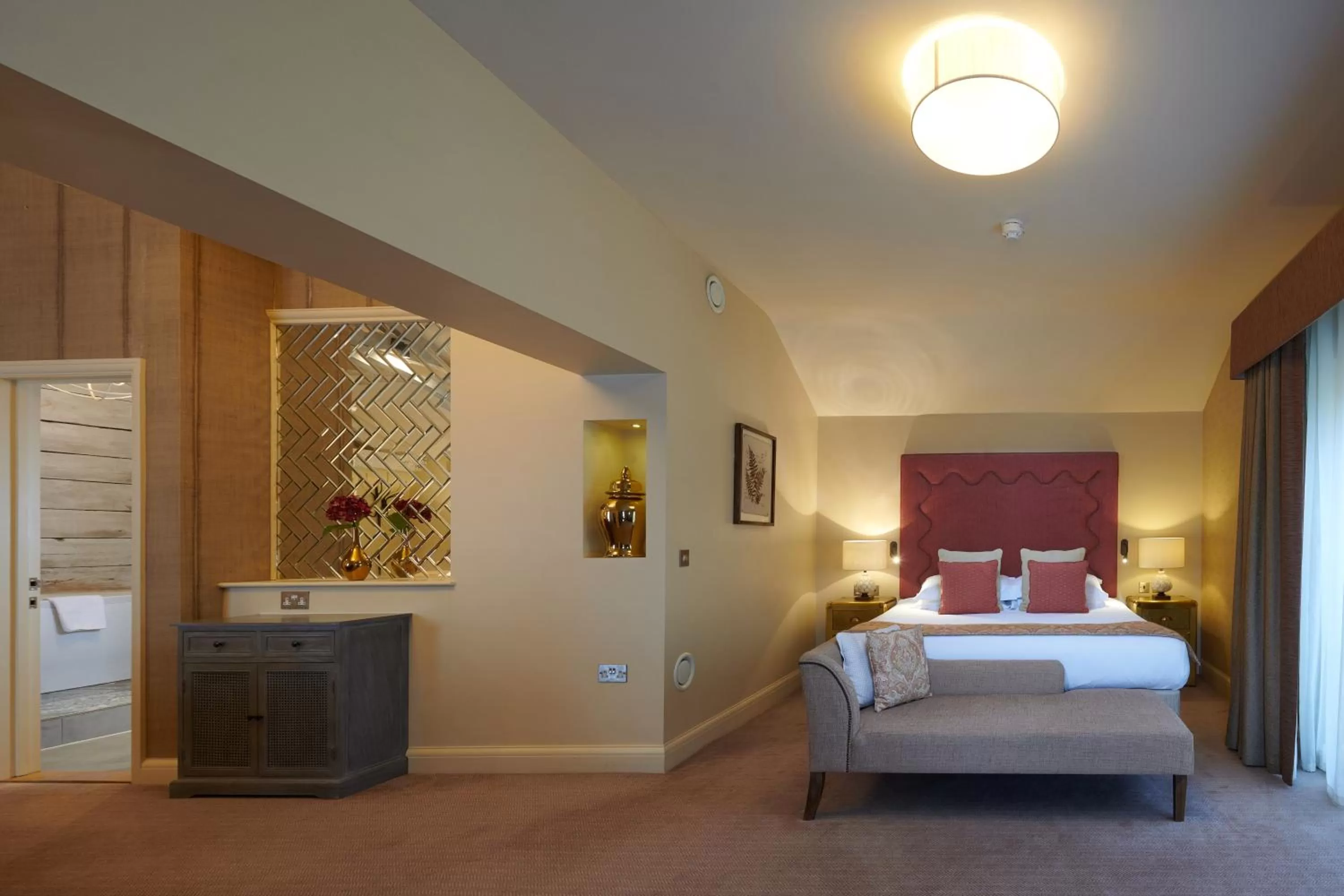 Bed in Park Farm Hotel
