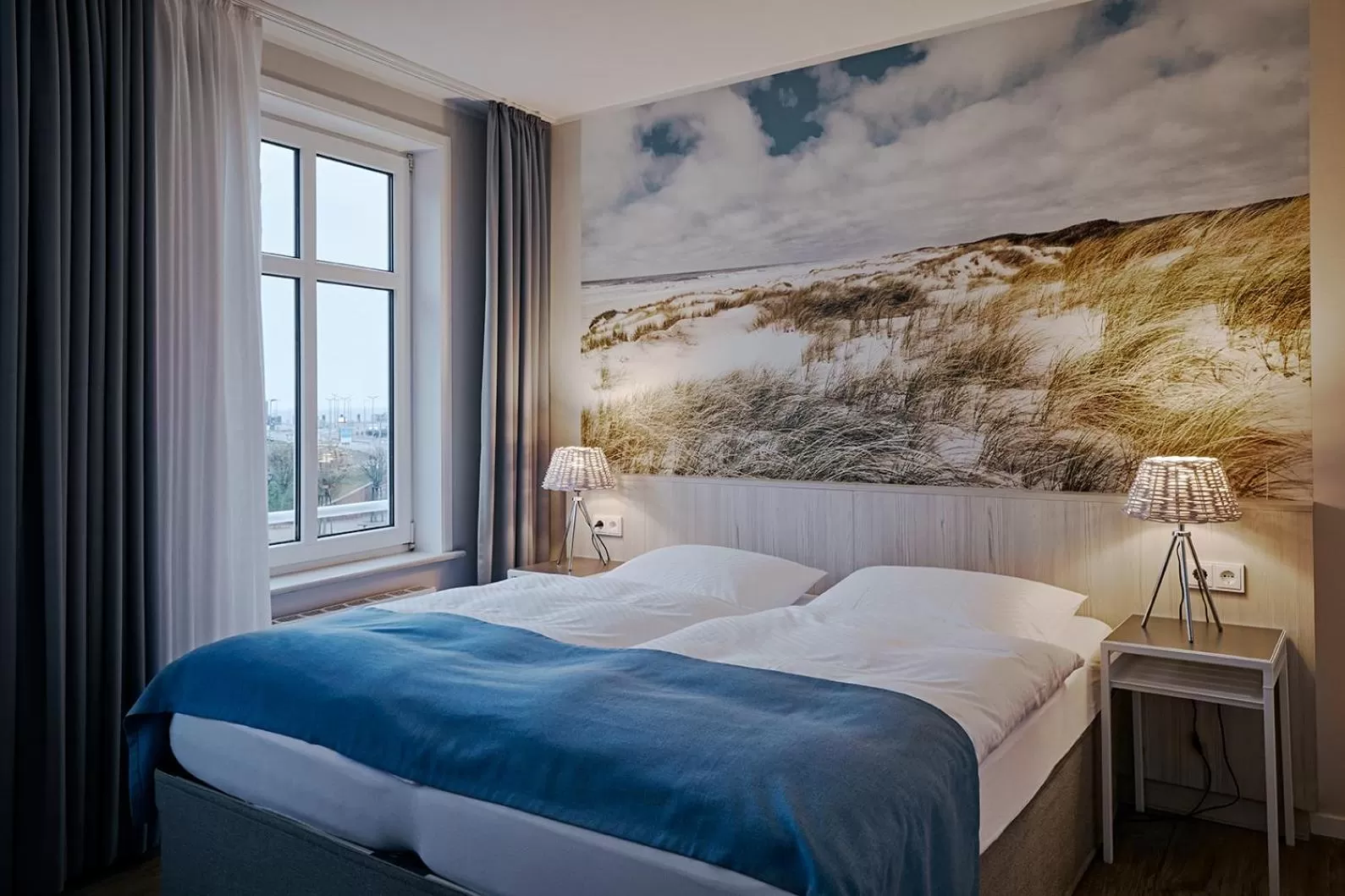 Photo of the whole room, Bed in Duus Hotel garni