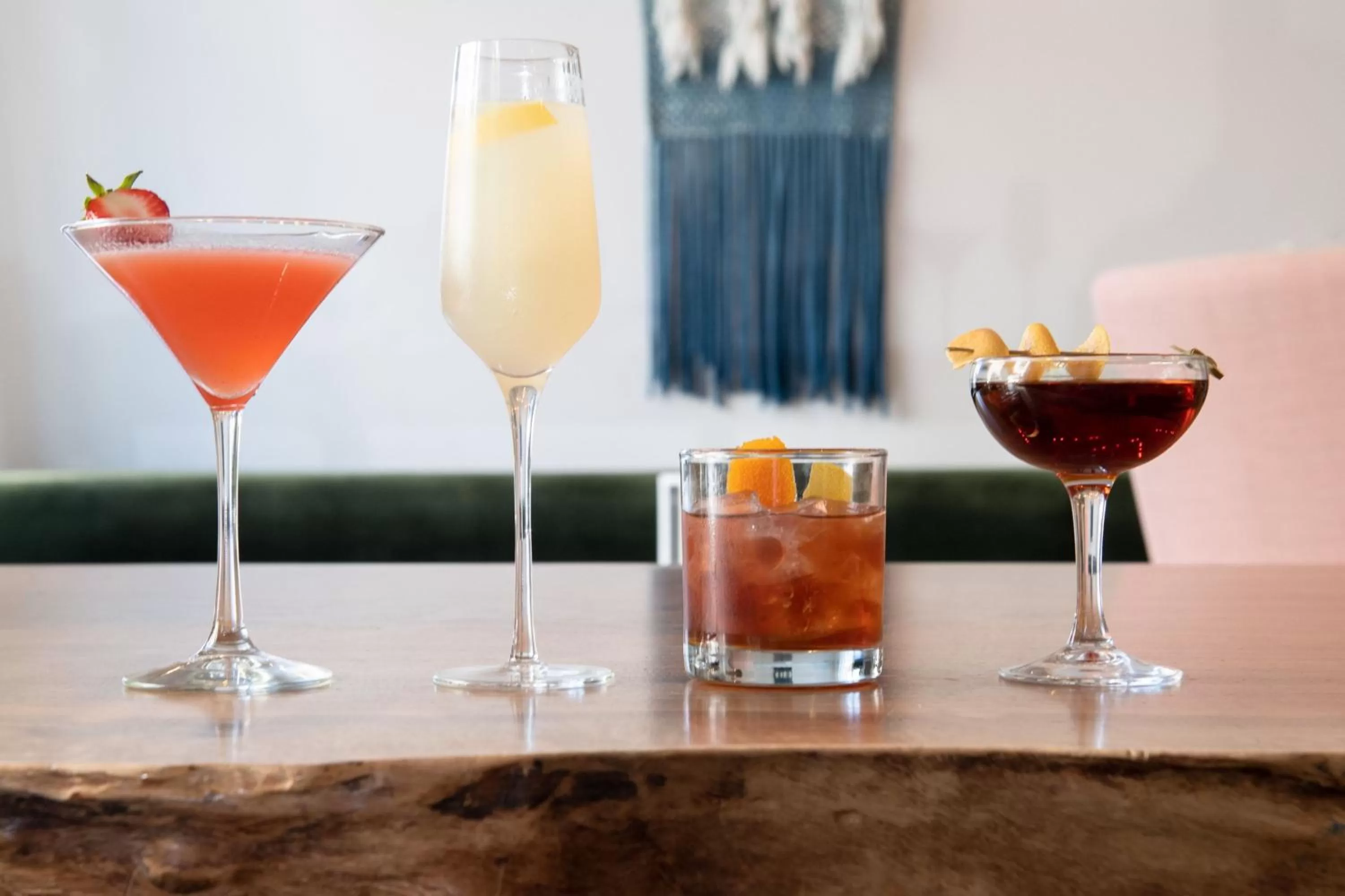 Restaurant/places to eat in The Hi-Lo, Autograph Collection