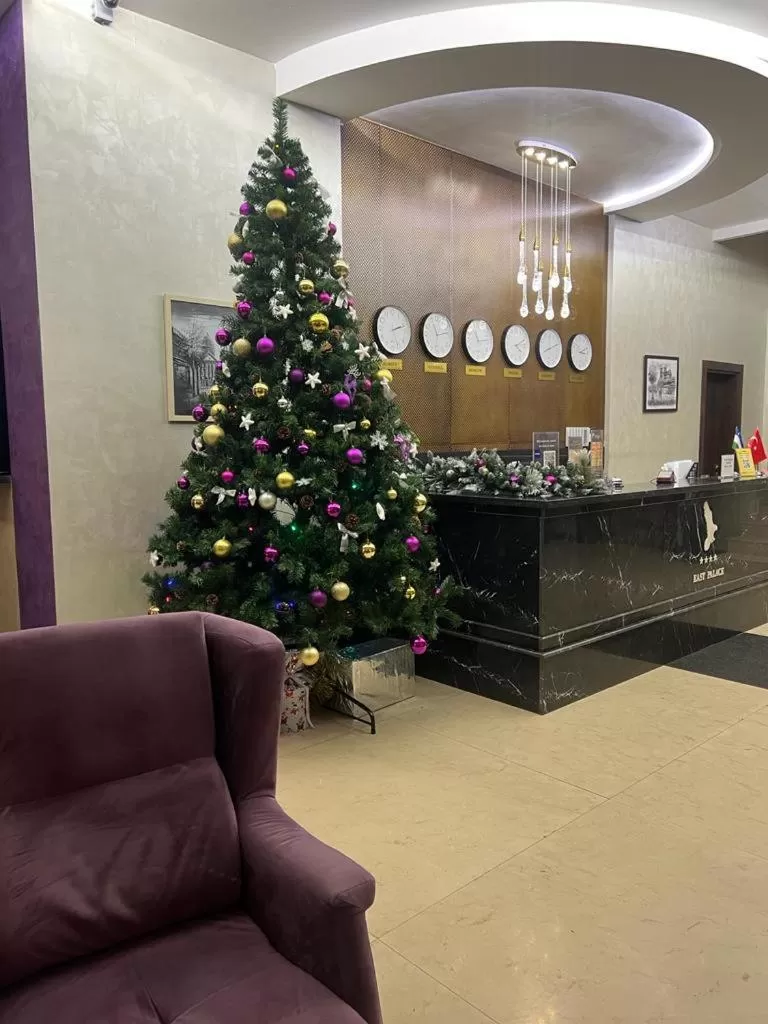 Lobby/Reception in East Palace Hotel