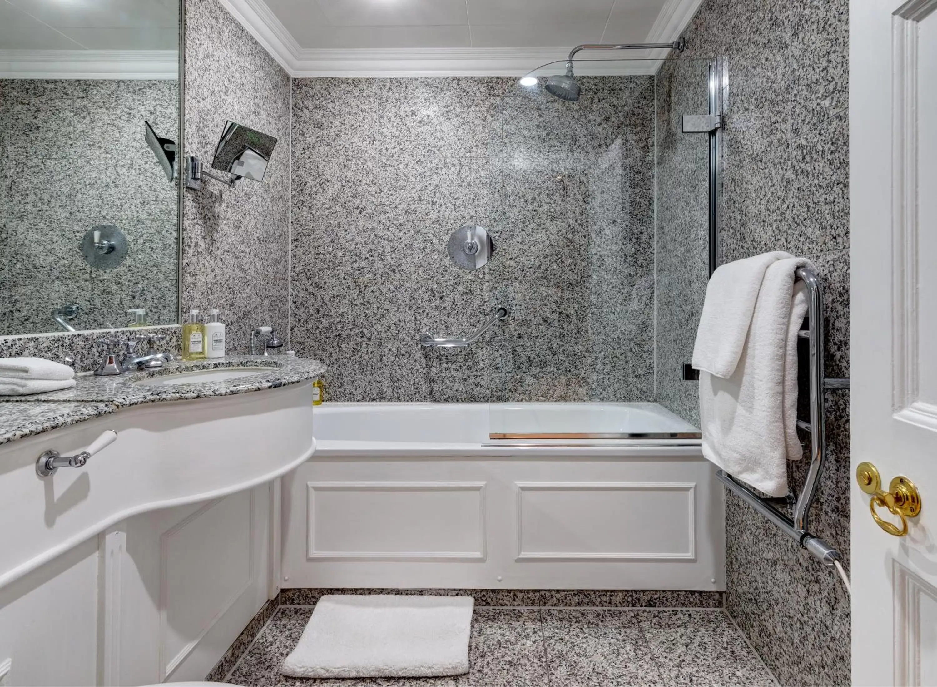 Junior Suite in Dukes London Junior Suite in Dukes London