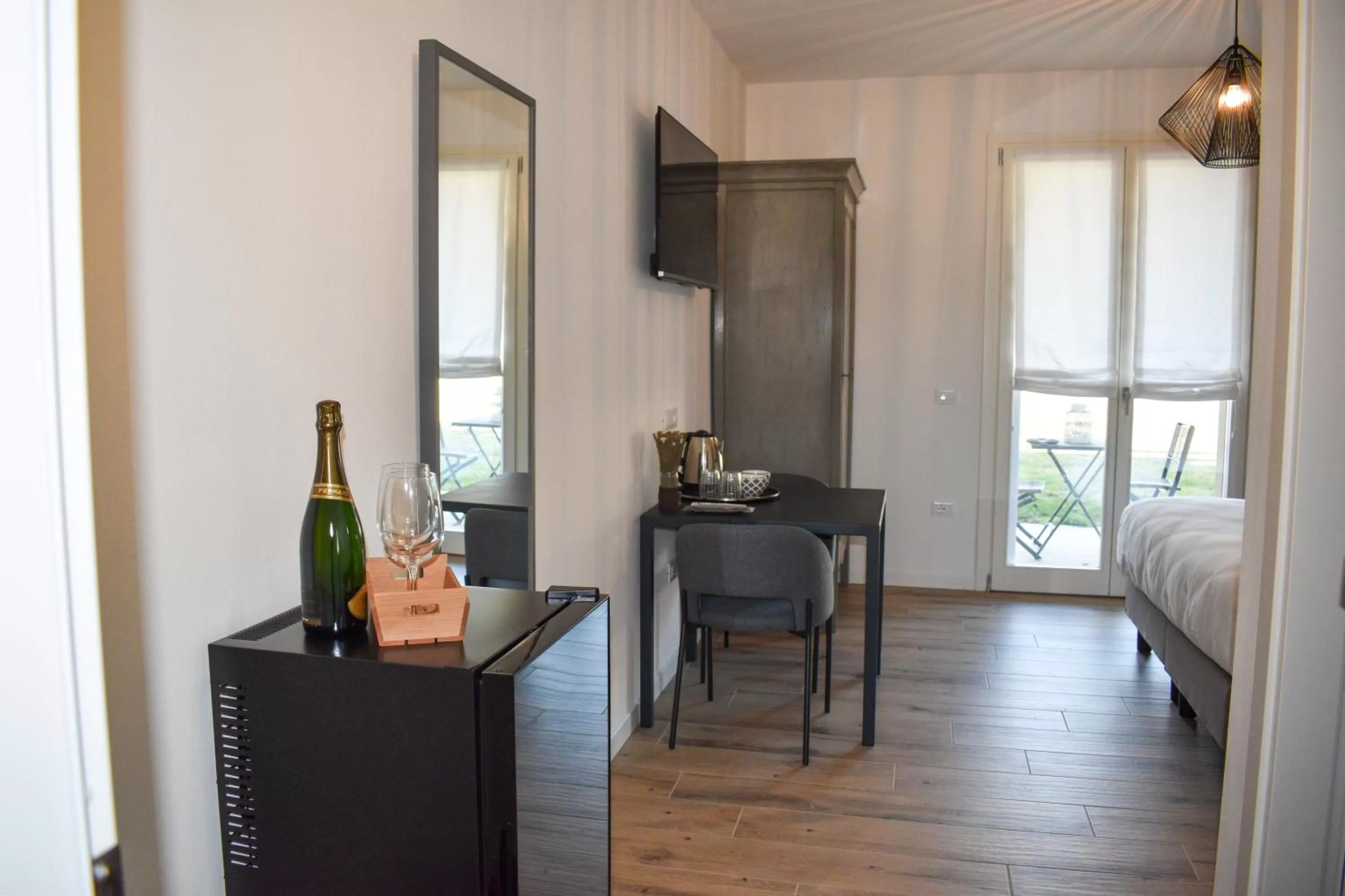 Coffee/tea facilities in Bed and Breakfast Le Giale