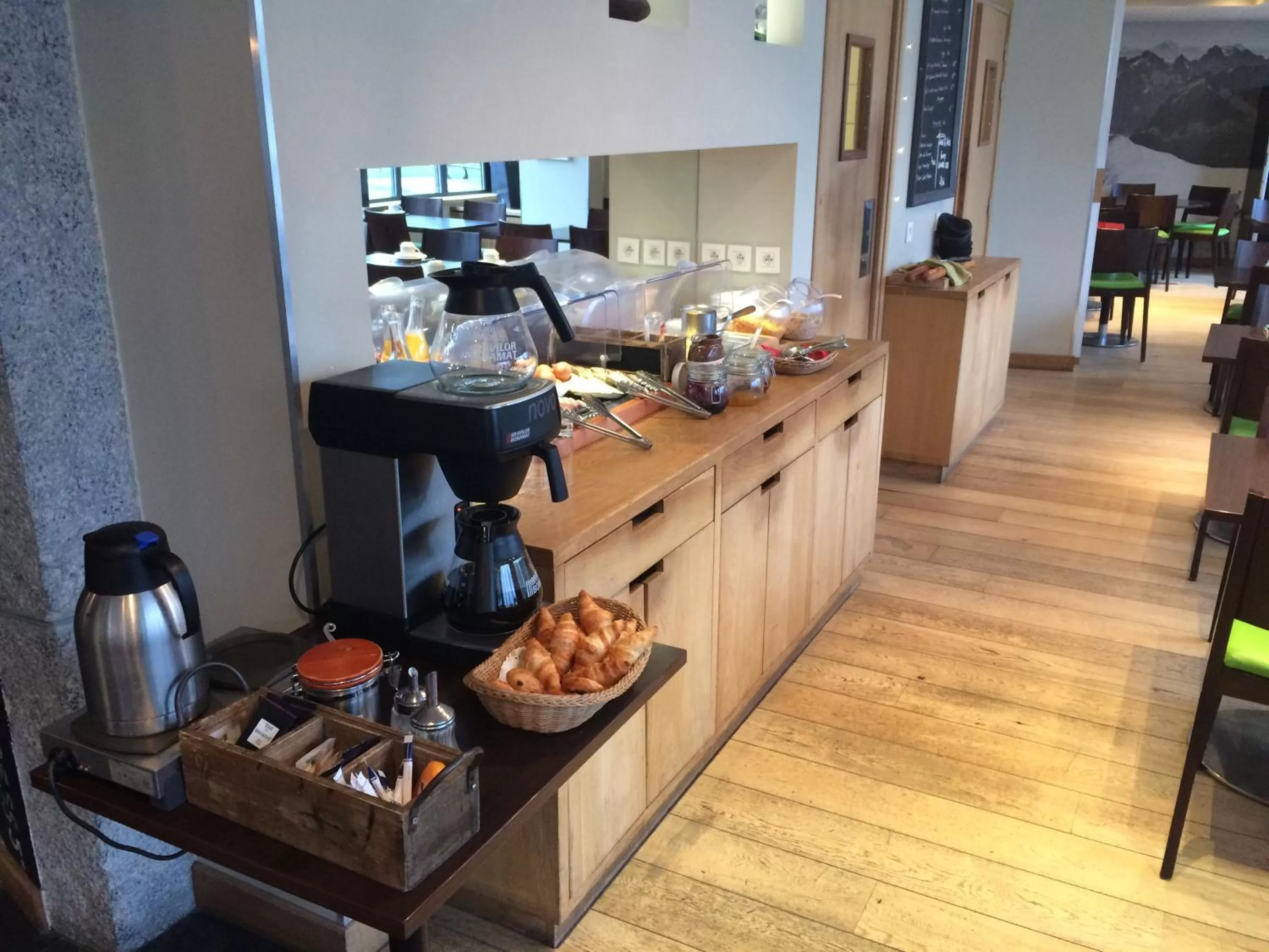 Buffet breakfast in Hotel Les Lanchers