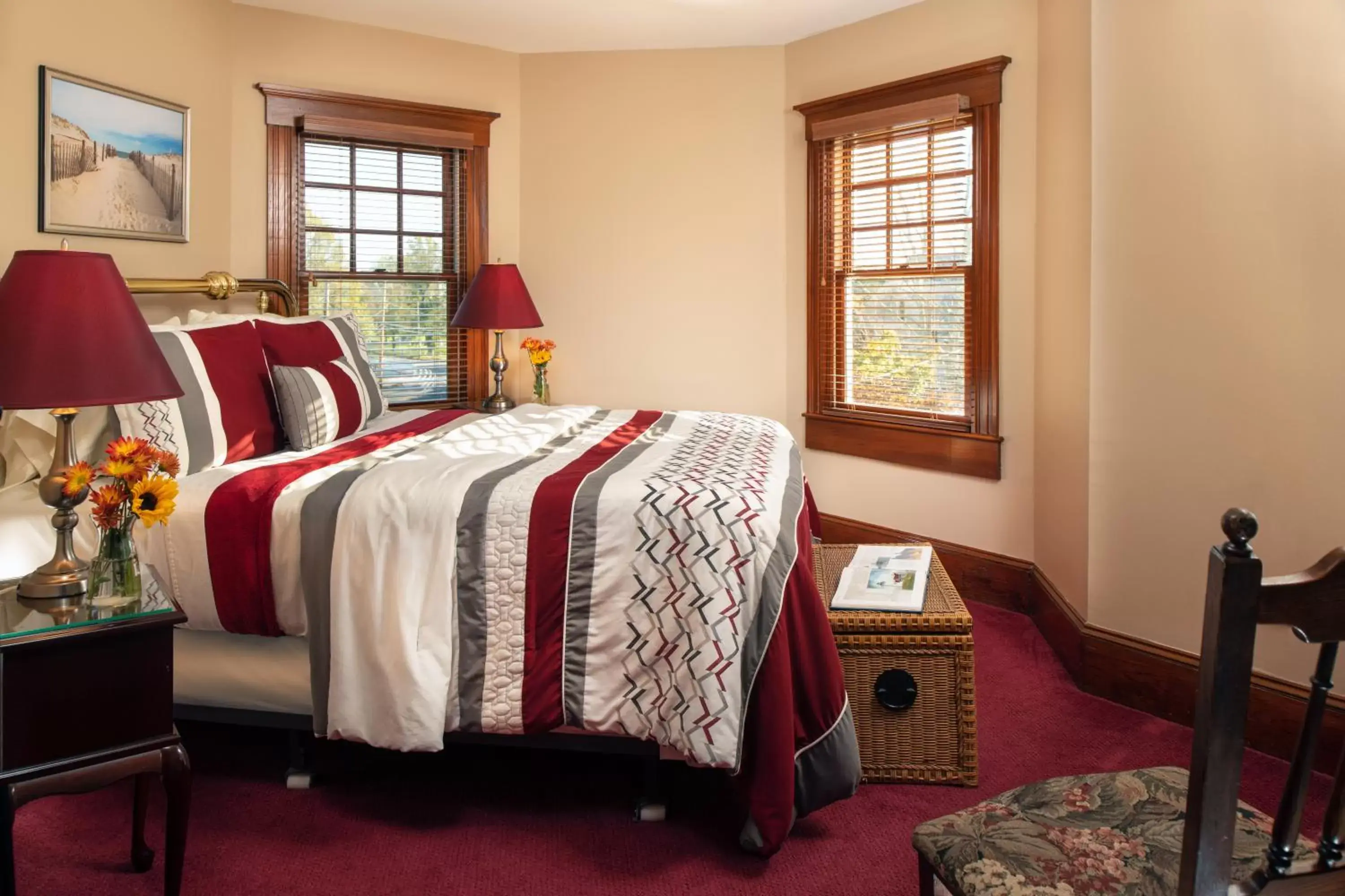 Queen Room in Palmer House Inn Queen Room in Palmer House Inn