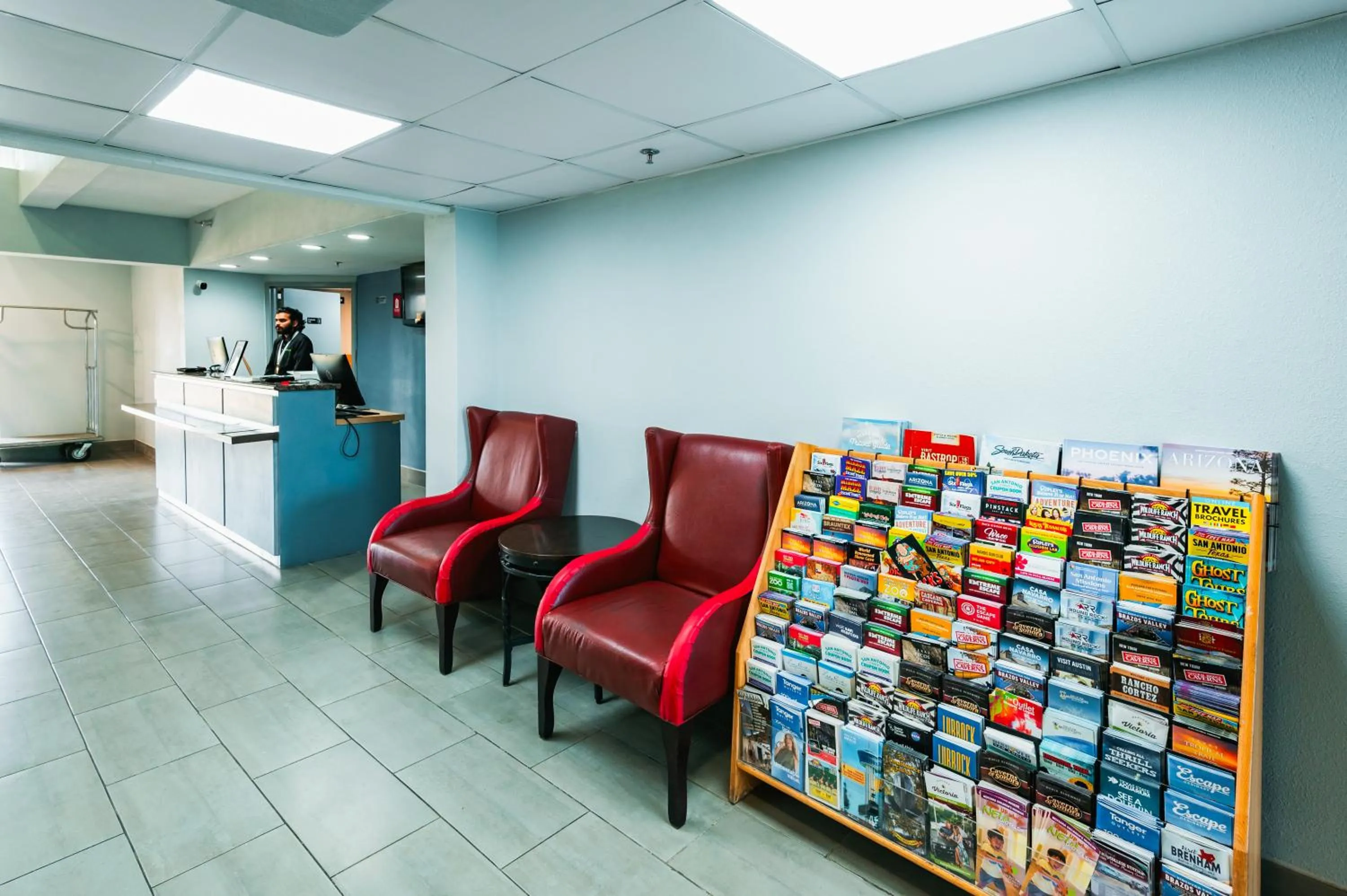 Lobby or reception in HomeTowne Studios by Red Roof San Antonio - SeaWorld Northwest