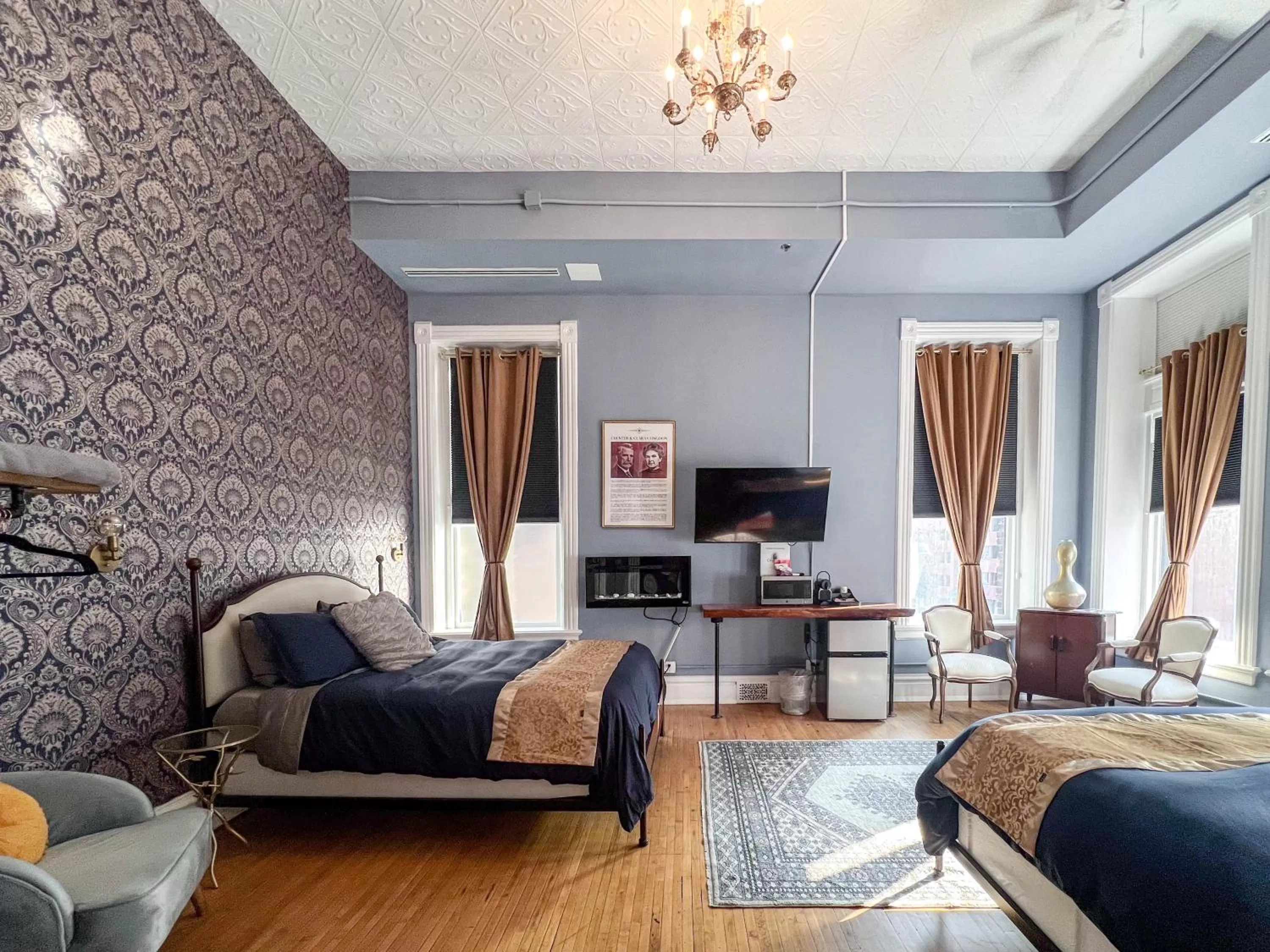 Bed in The Oliver Inn