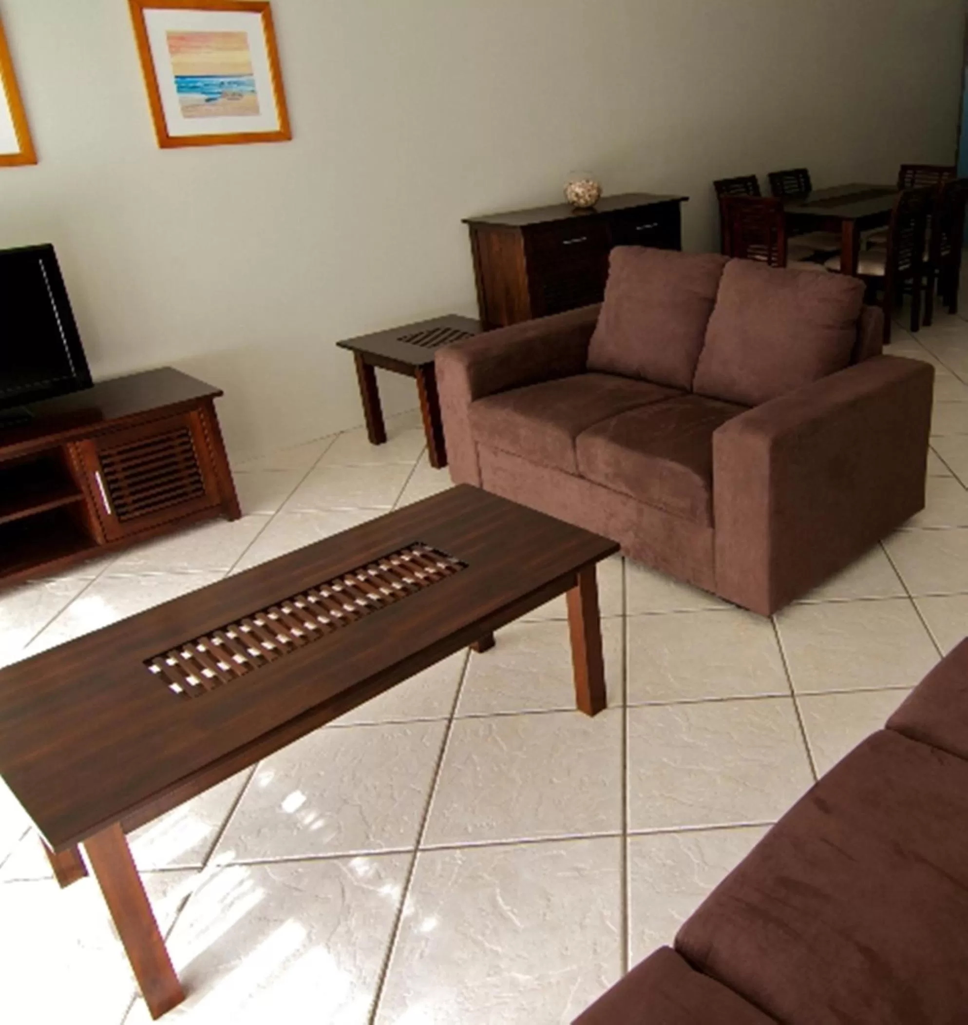 Living room in Merrima Court Holidays