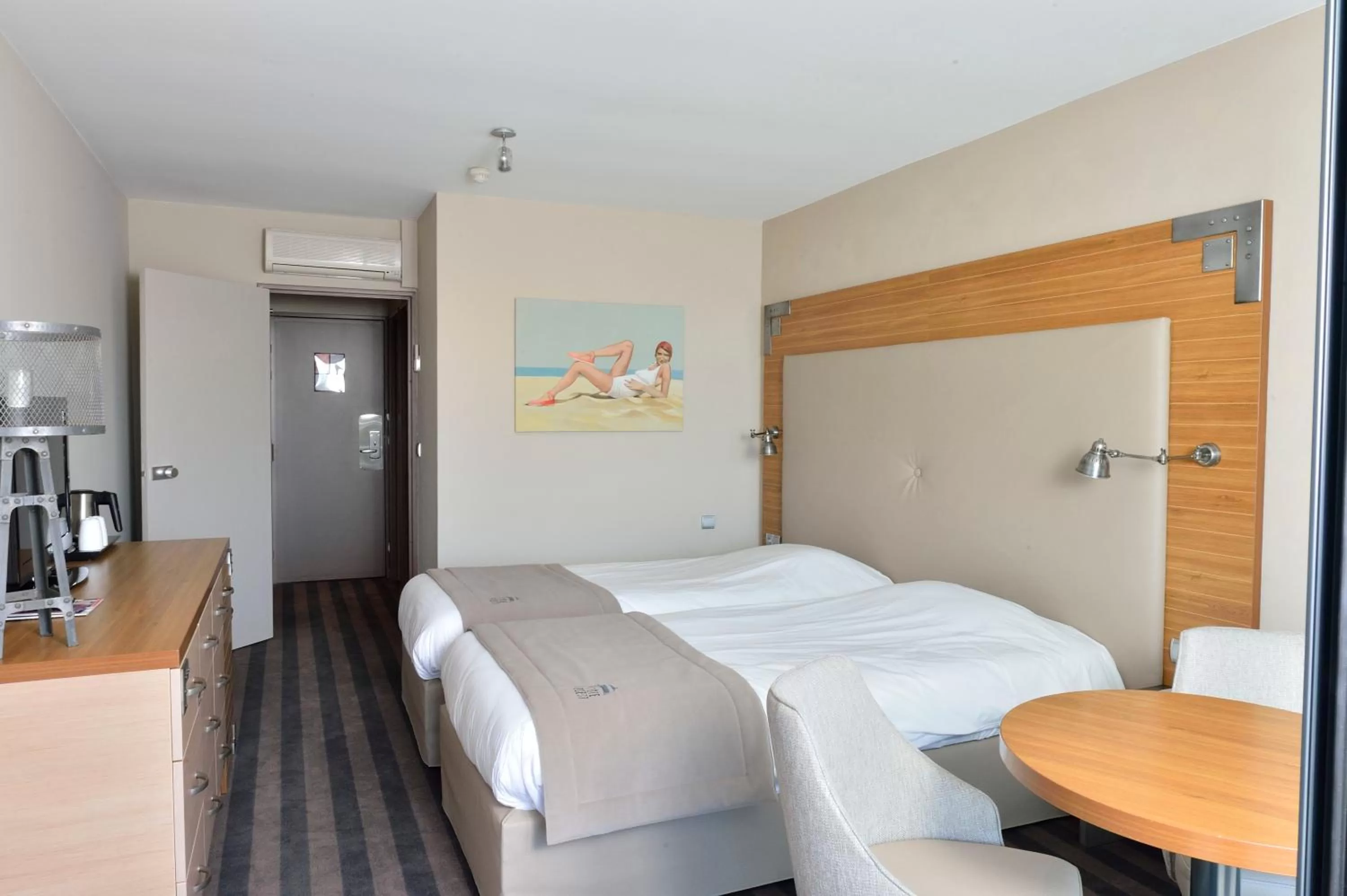 Photo of the whole room, Bed in Côte Ouest Thalasso & Spa Les Sables d'Olonne - MGallery Collection