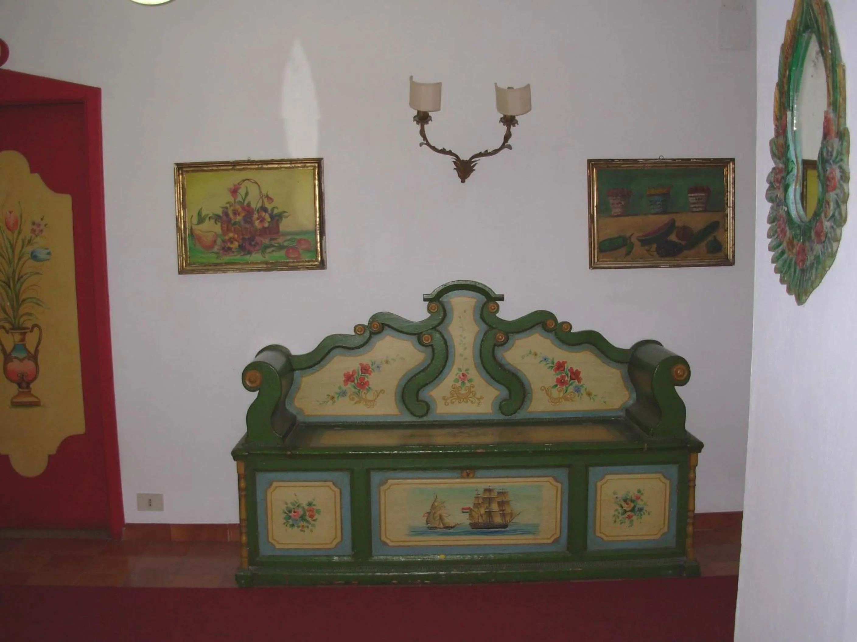 Decorative detail in Arathena Rocks Hotel