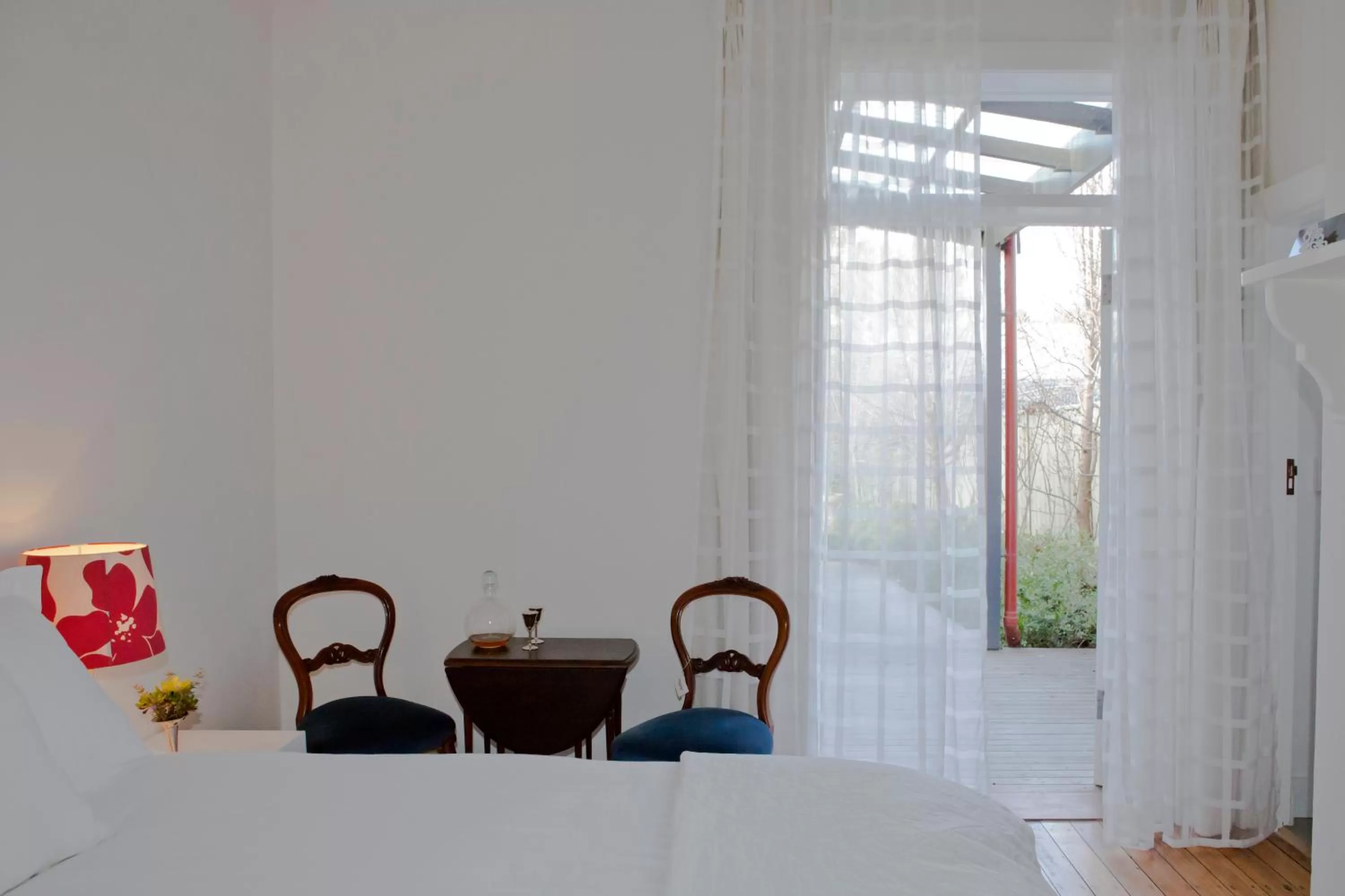 Photo of the whole room, Seating Area in Mollisons