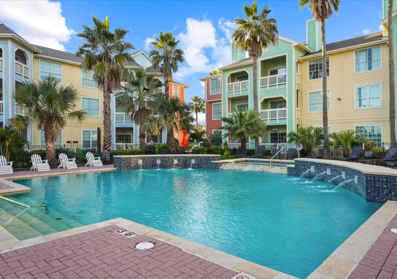 Swimming pool in The Dawn on Galveston Beach