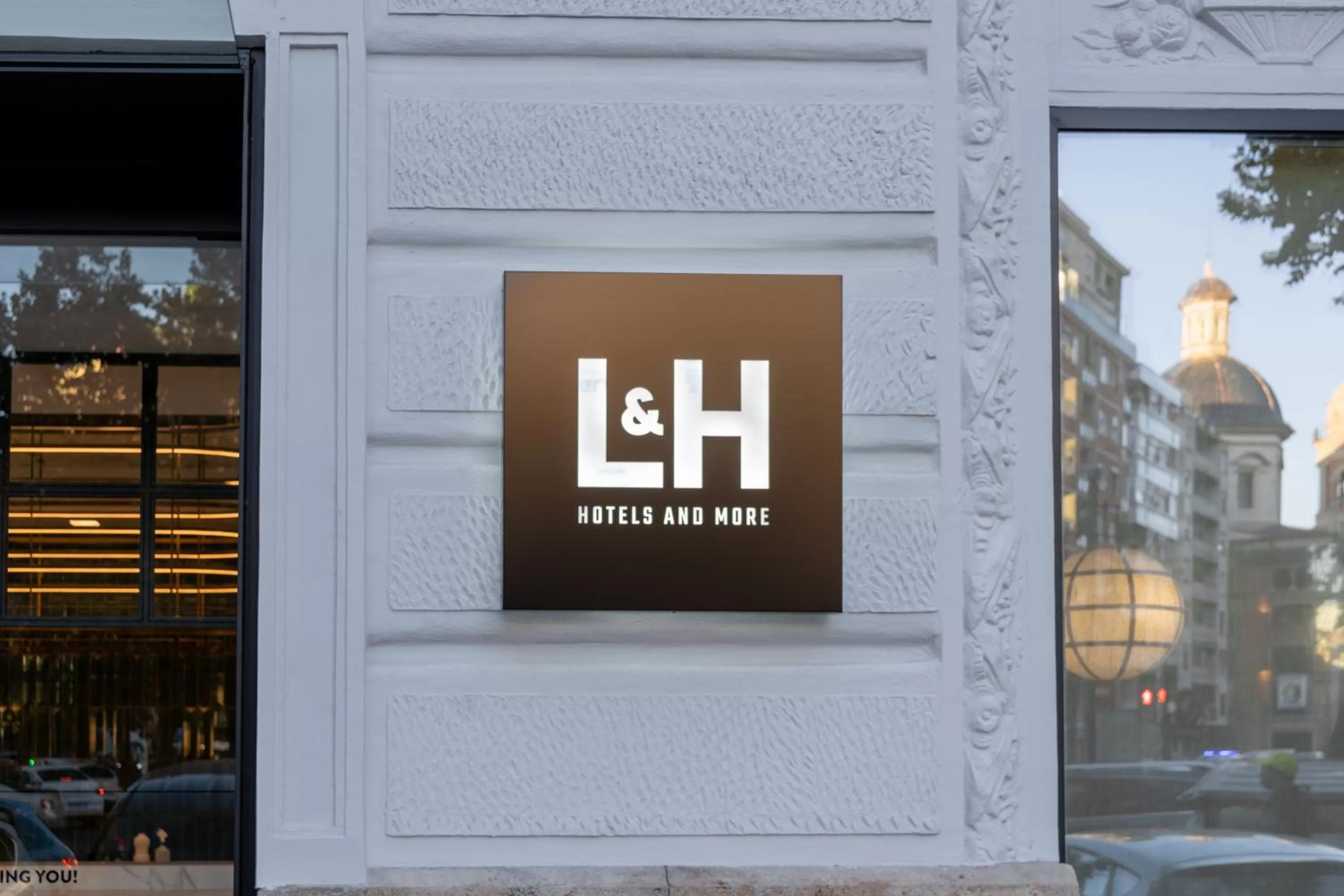 Property building in L&H Gran Vía Valencia