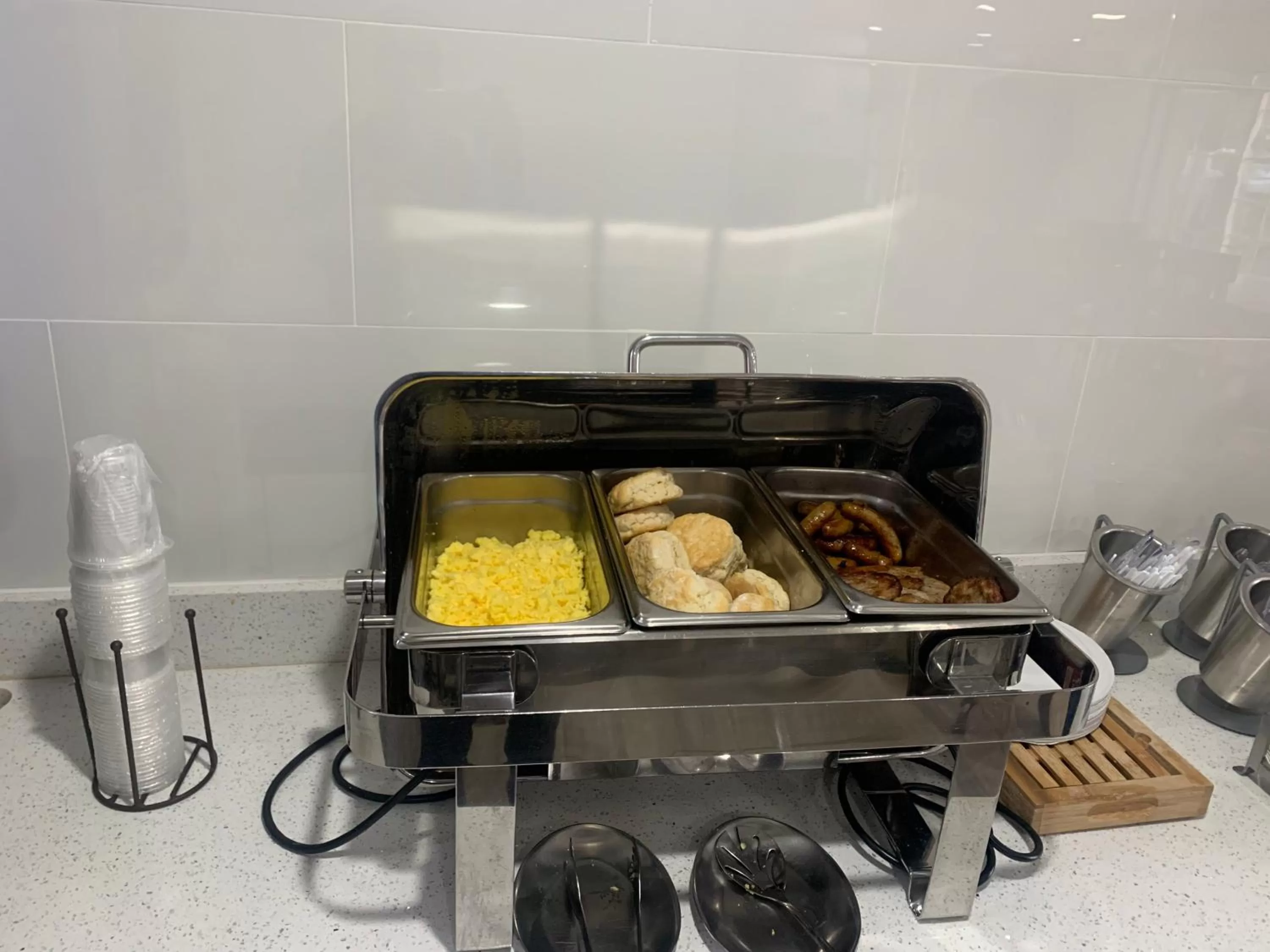 Kitchen or kitchenette in Country Inn & Suites by Radisson, Grand Rapids Airport, MI