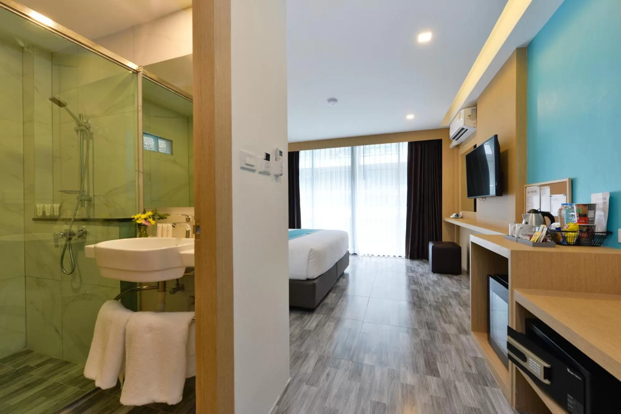 Bathroom, Bed in T2 Ao Nang Krabi