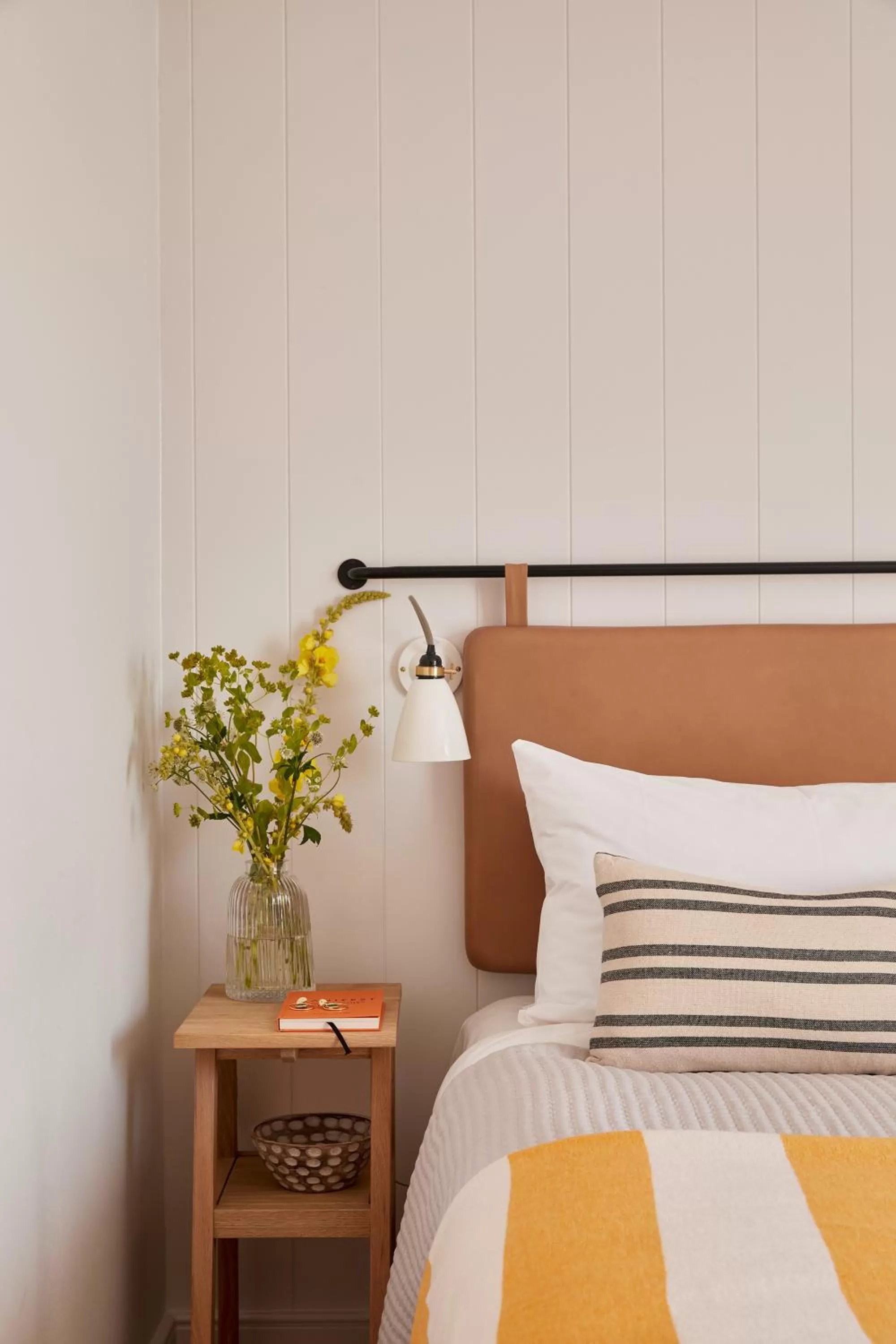 Bedroom, Bed in Moonfleet Manor Hotel