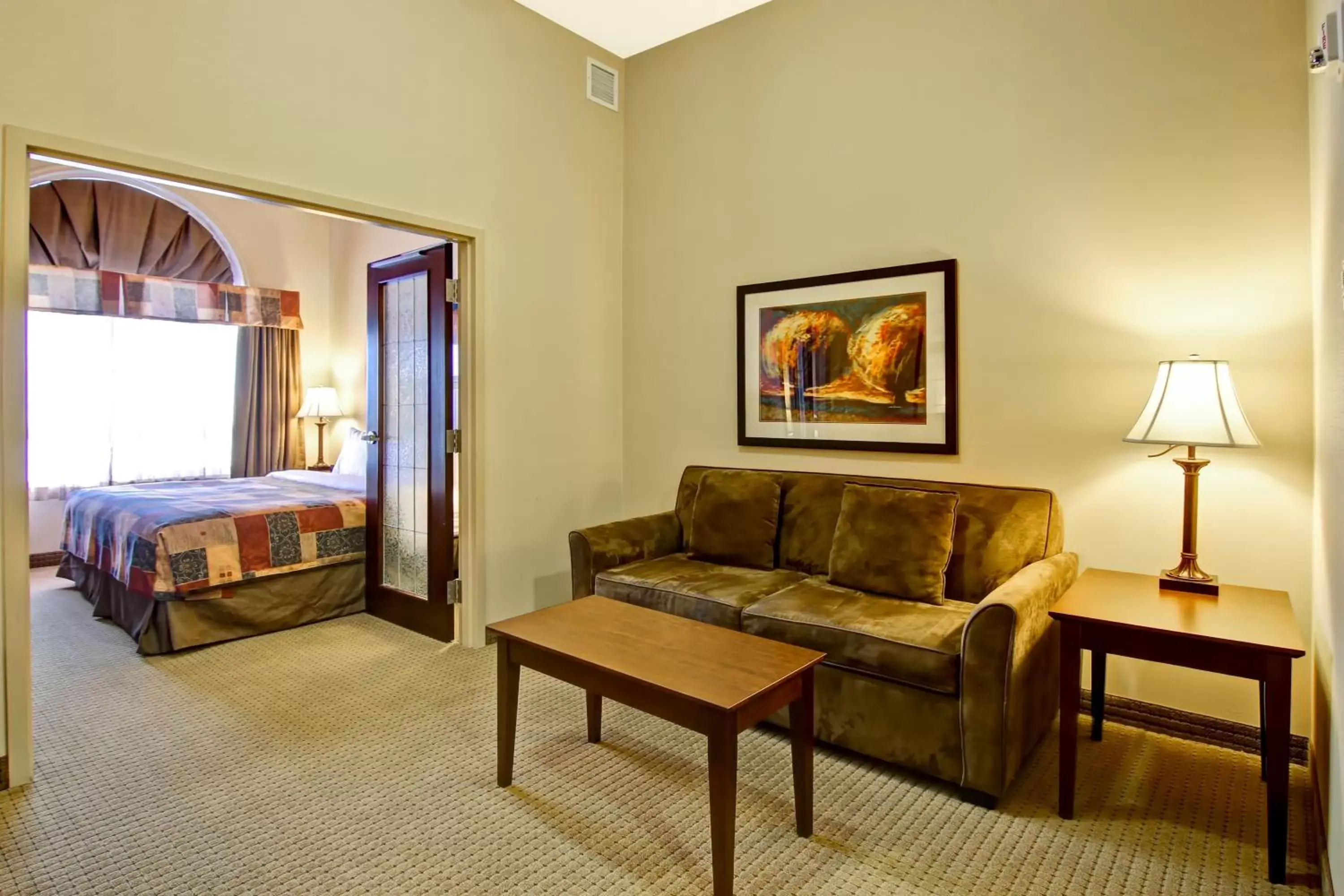 King Suite with Sofa Bed in Canalta Camrose King Suite with Sofa Bed in Canalta Camrose