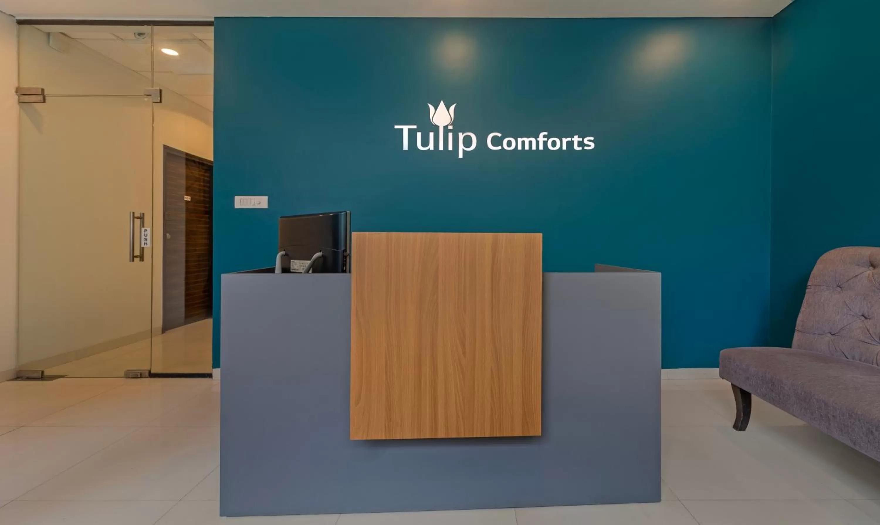 Lobby or reception in Treebo Tulip Comfort