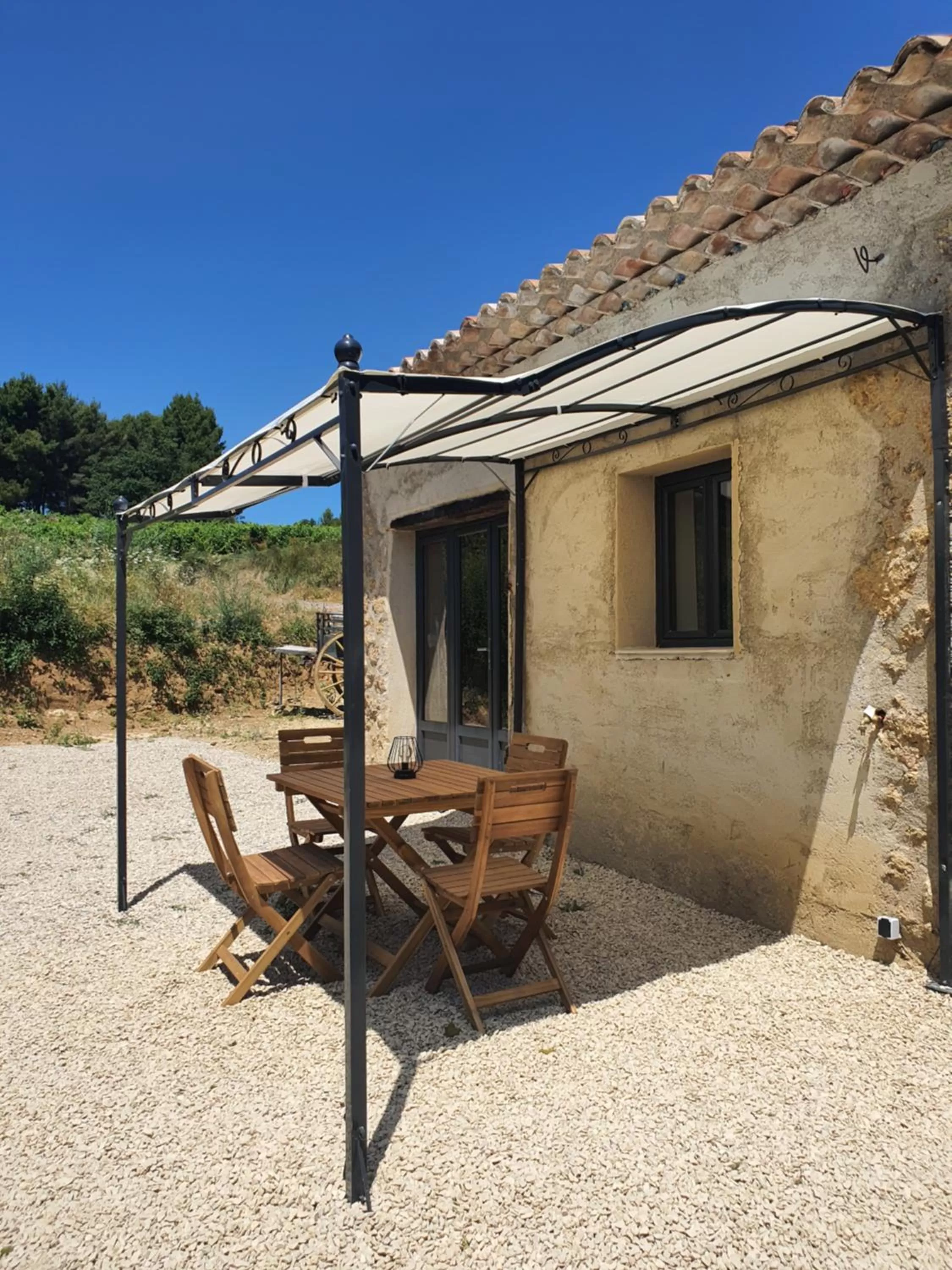 Bastide Bellugue Maison d'hôtes réseau Bienvenue à La Ferme à 3 minutes de Lourmarin