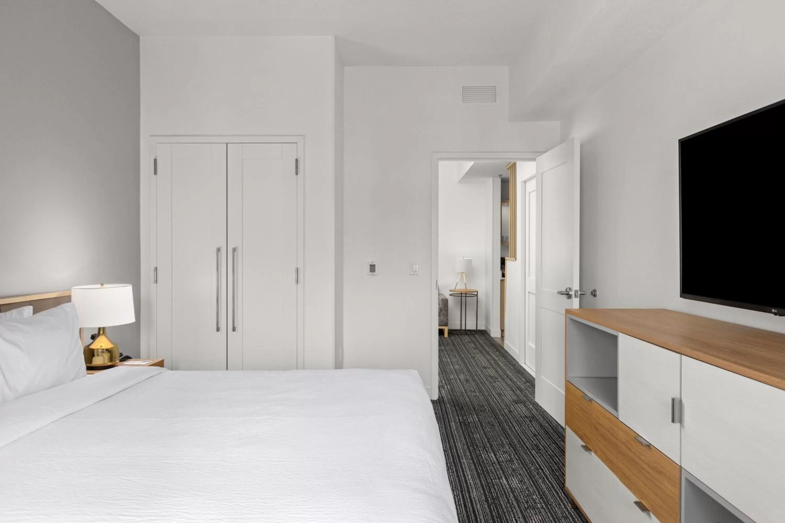 Photo of the whole room, Bed in TownePlace Suites by Marriott Cape Canaveral Cocoa Beach