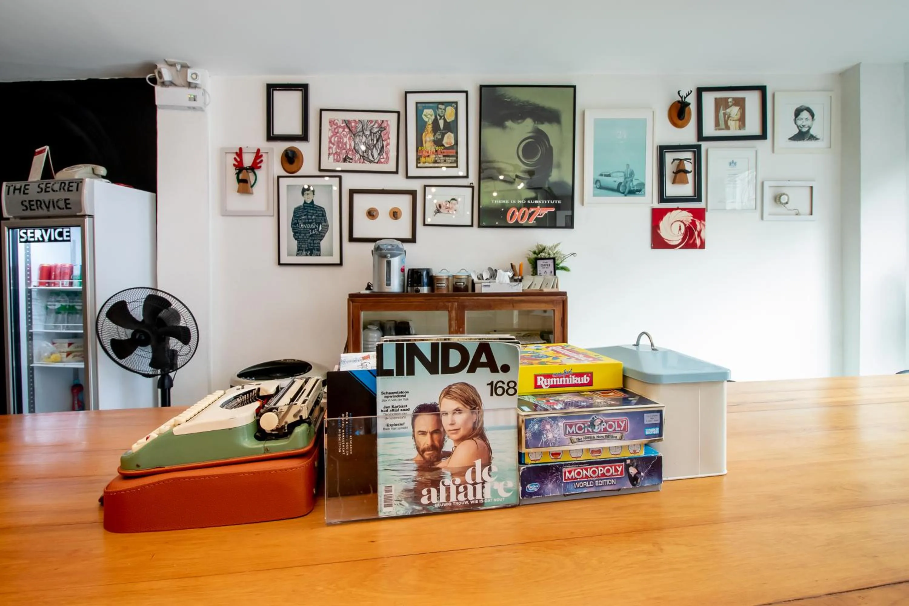 Lobby or reception in The Secret Service