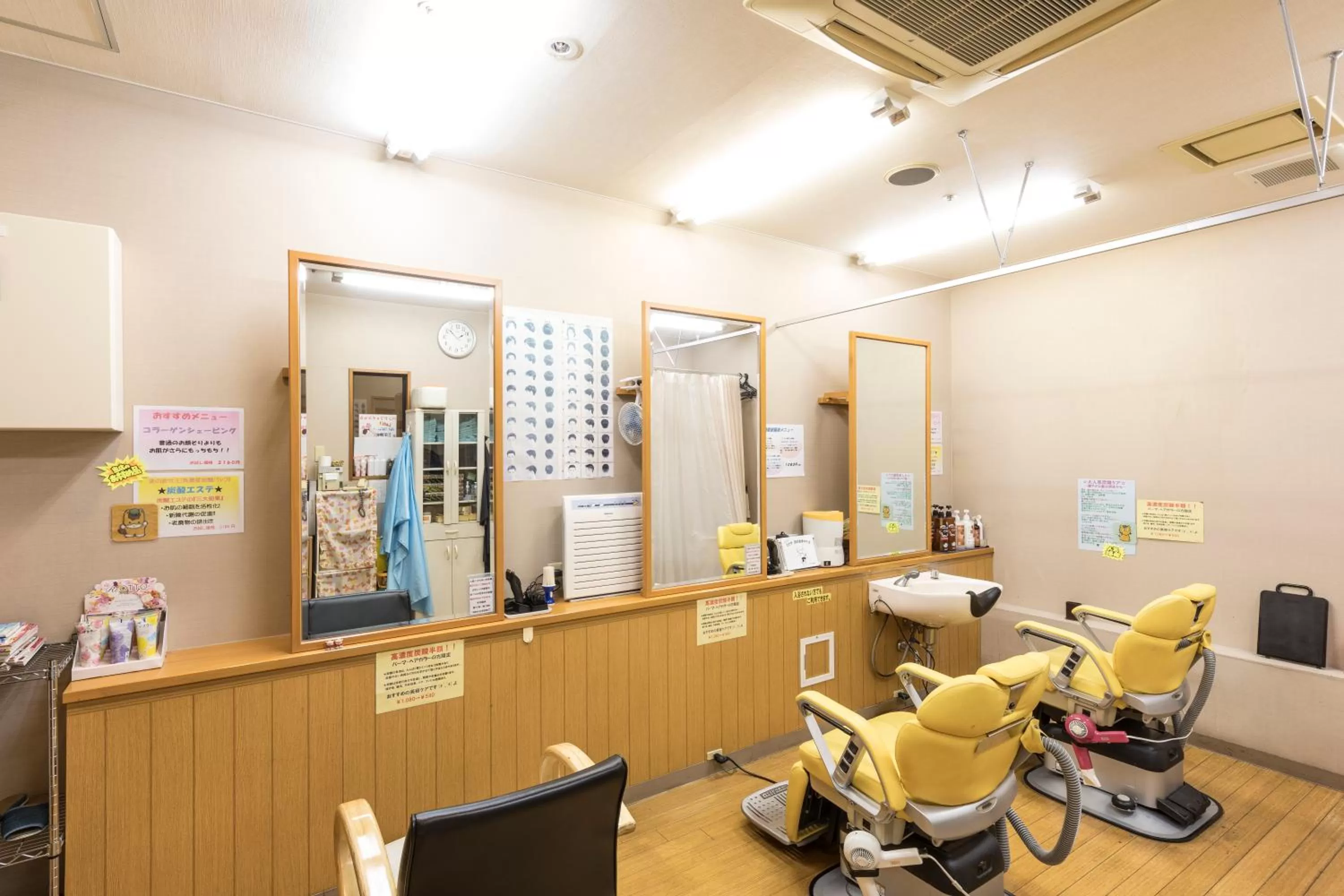 On-site shops in Route Inn Grantia Hanyu Spa Resort