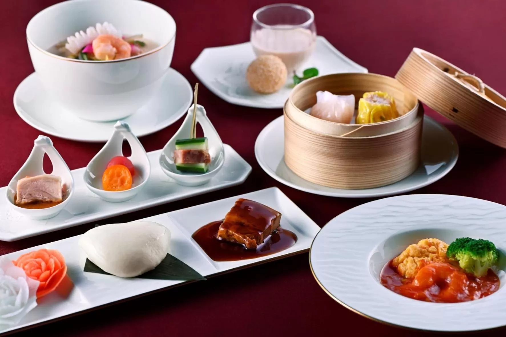 Restaurant/places to eat in Hilton Nagasaki