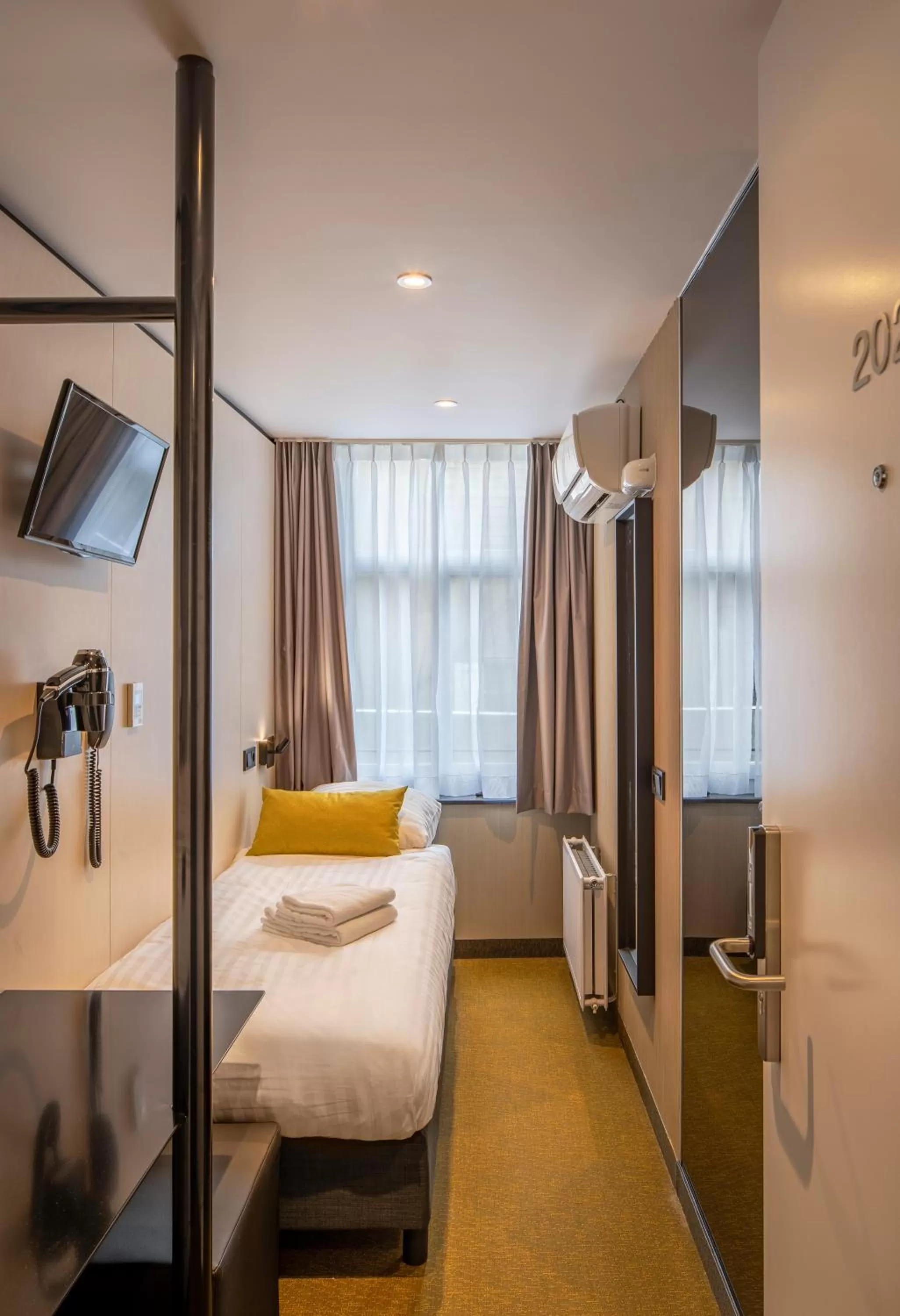 Bed in Cityview Hotel