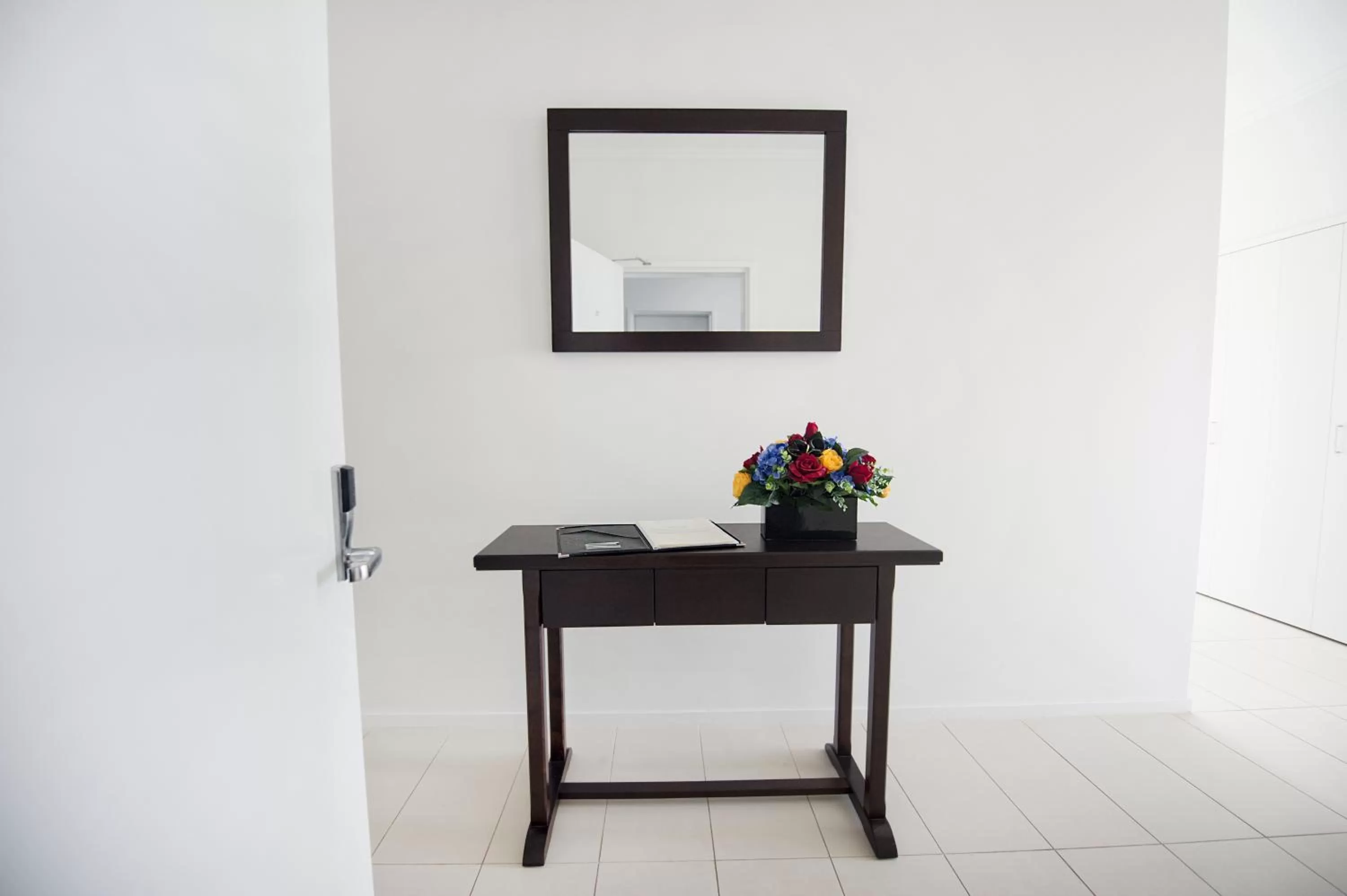 Property building in Gladstone Central Plaza Official